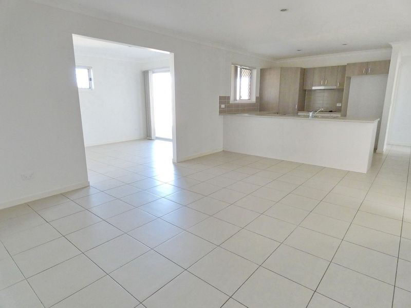 10 Hershey Close, Yarrabilba, QLD 4207