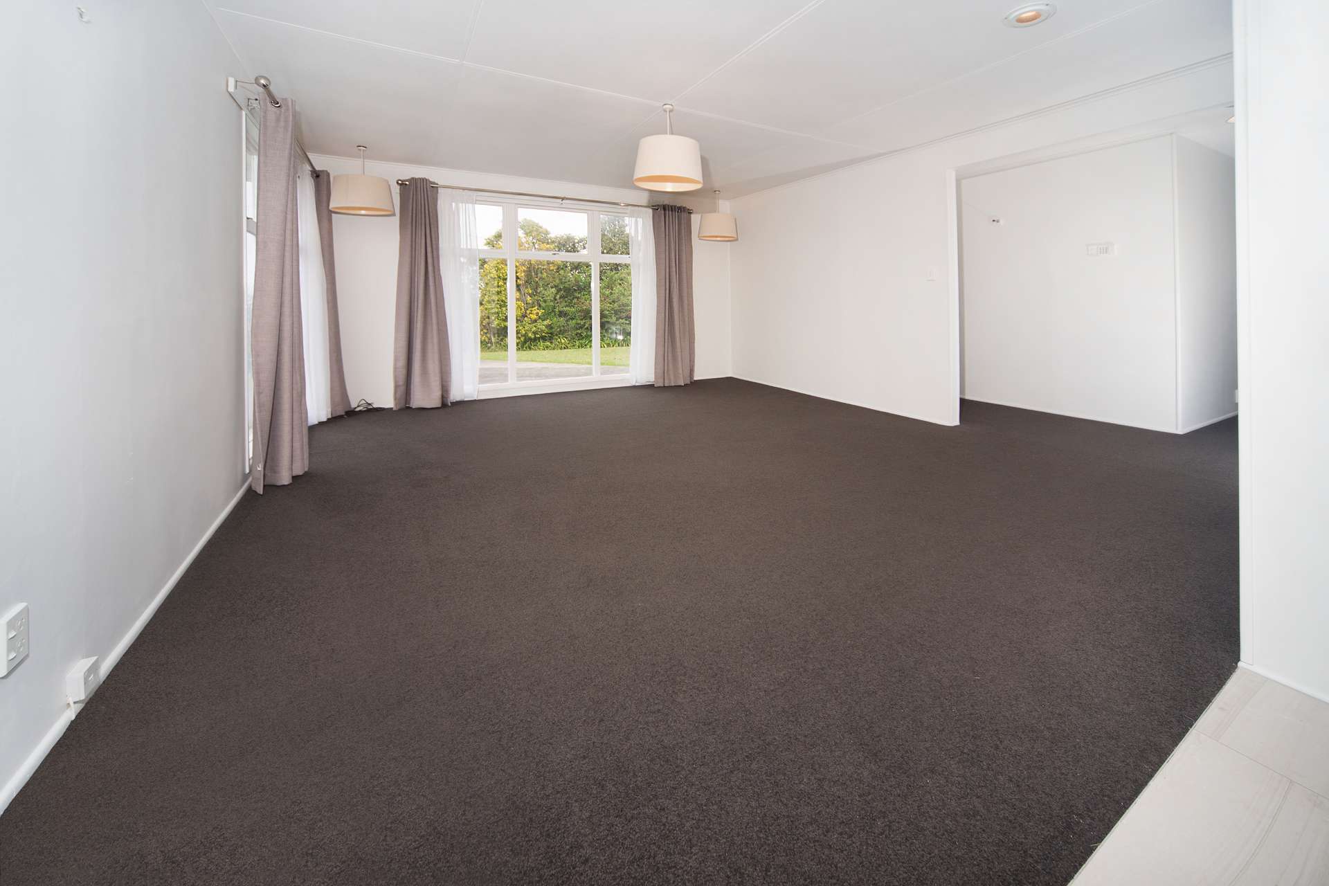 18 Hobsonville Road photo 6