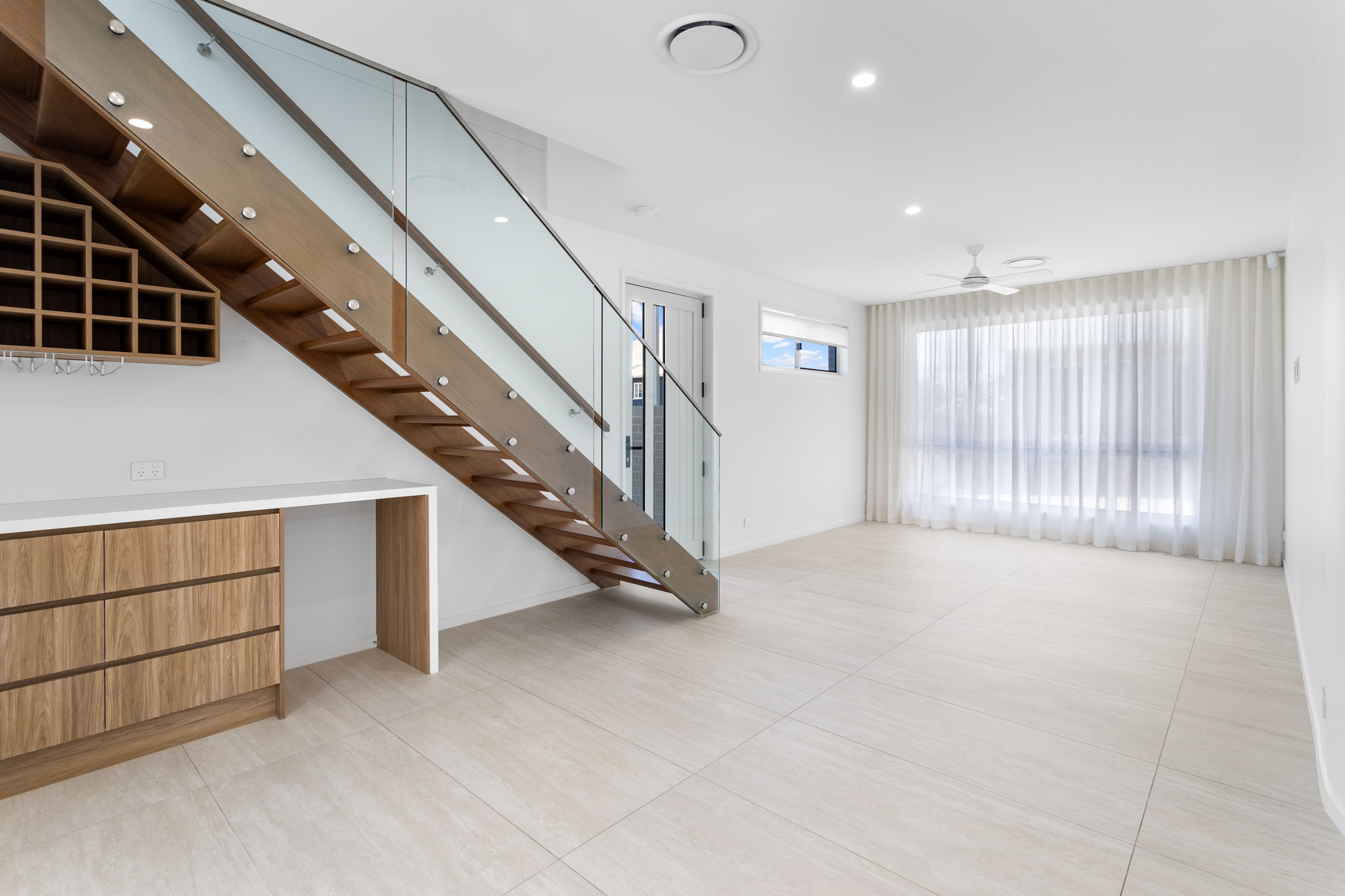 1/2-4 Collins Street — photo 3 of 16