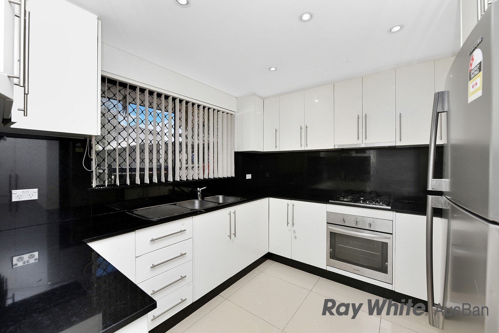 90A Juno Parade, Greenacre, NSW 2190