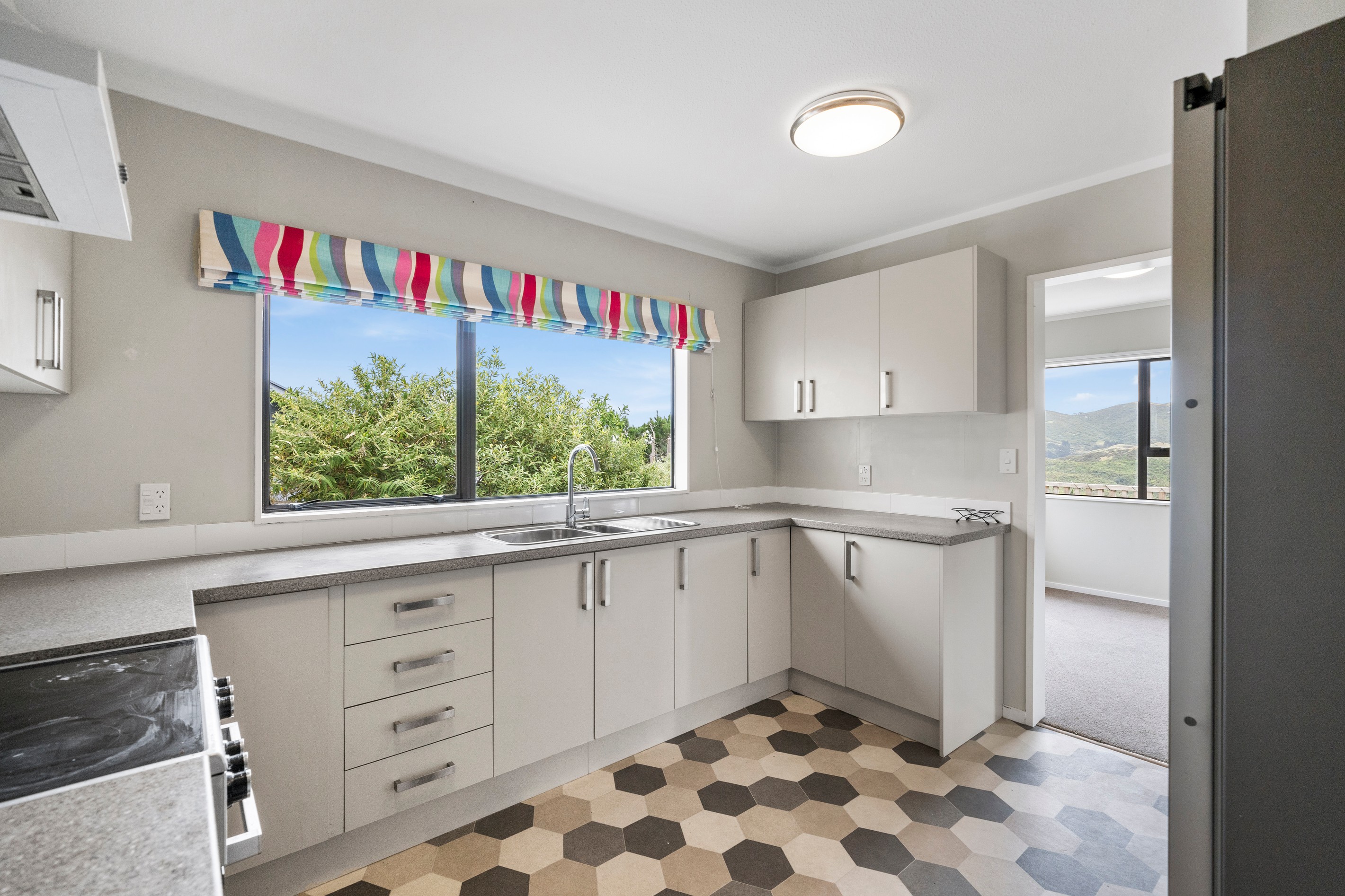 32B Outram Grove, Kelson, Lower Hutt City