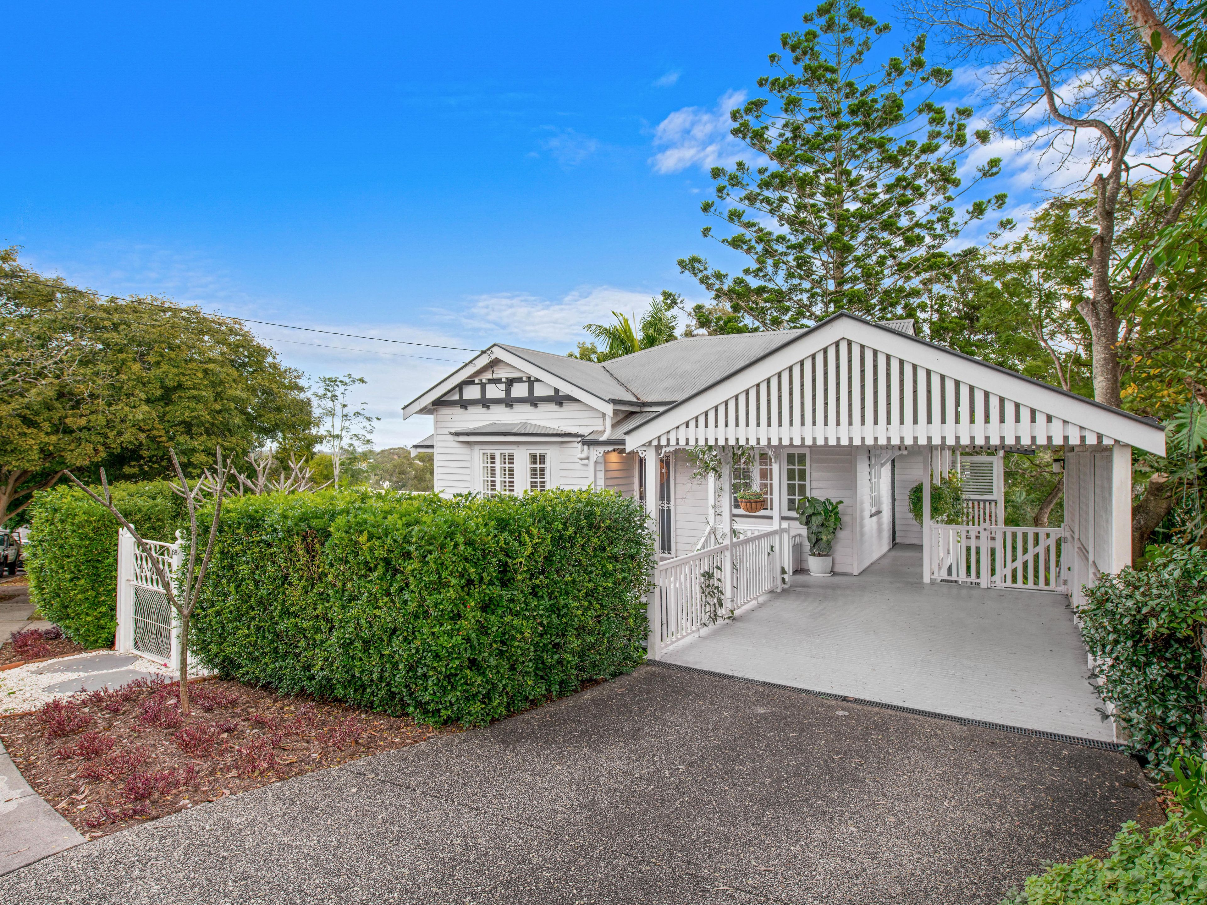 68 Hillsdon Road, Taringa, QLD 4068