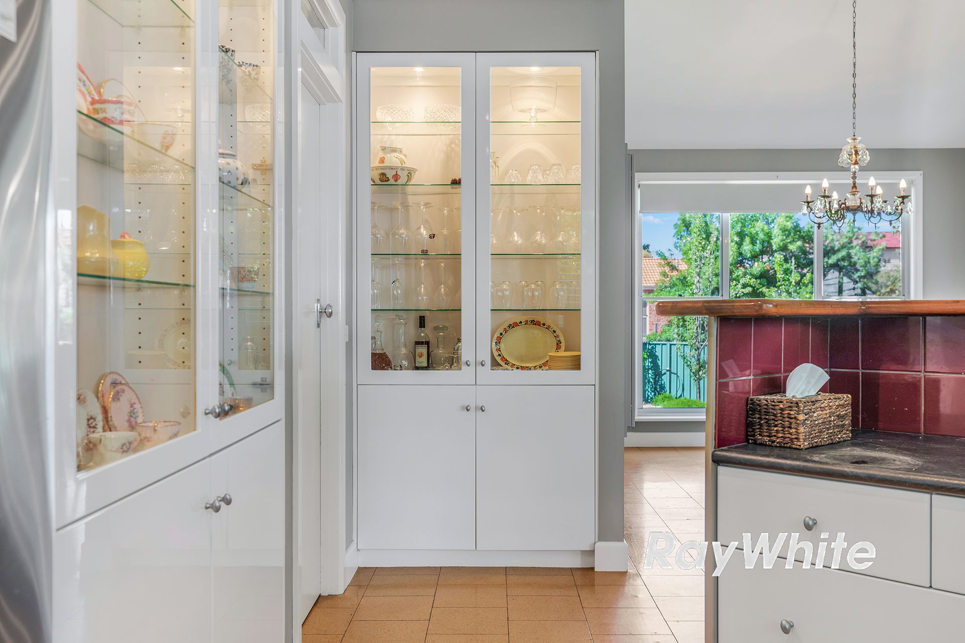 37 Hopwood Street — photo 10 of 17