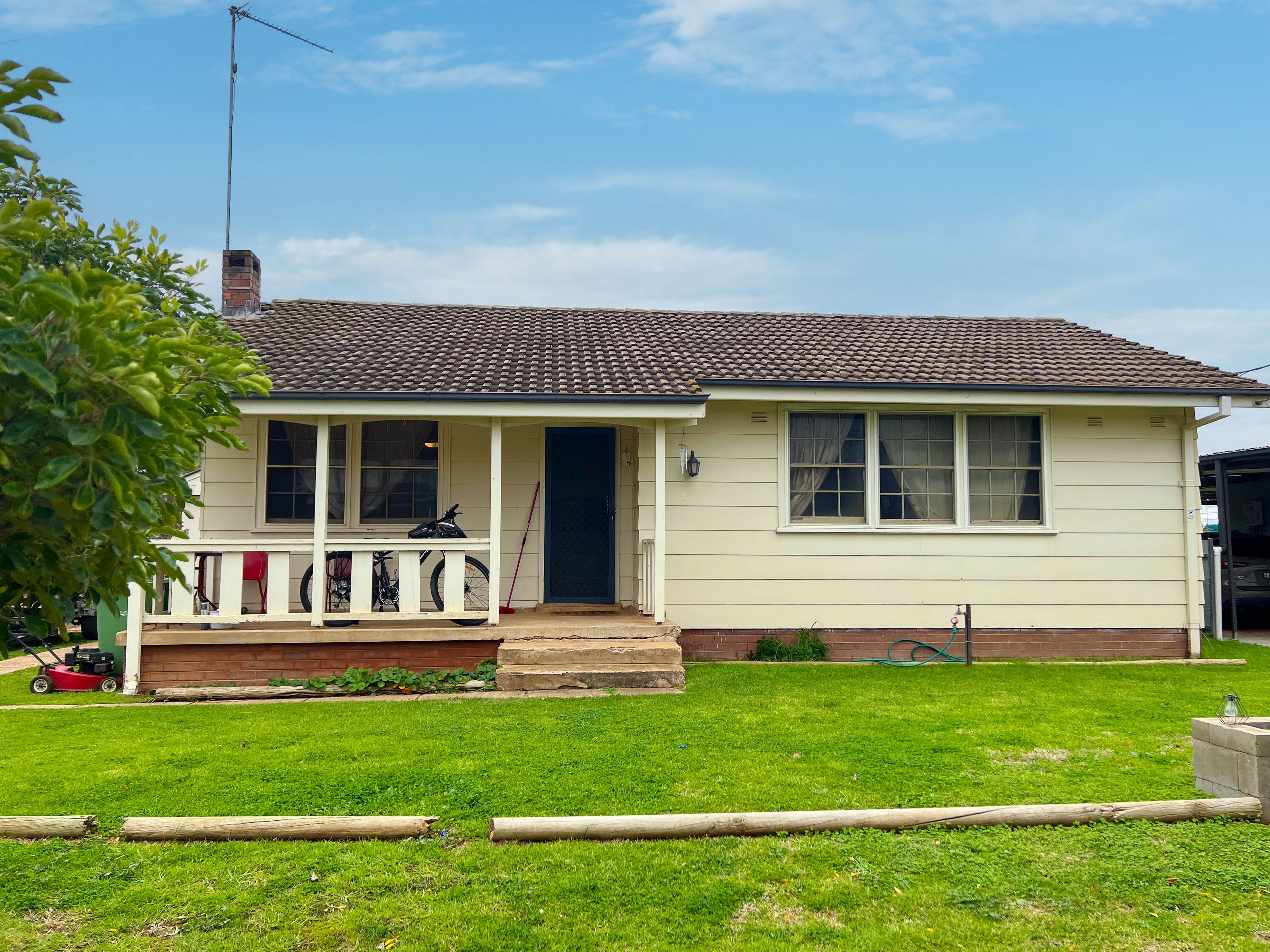 19 Dumaresq Street, West Wyalong, NSW 2671 House for Sale Ray White
