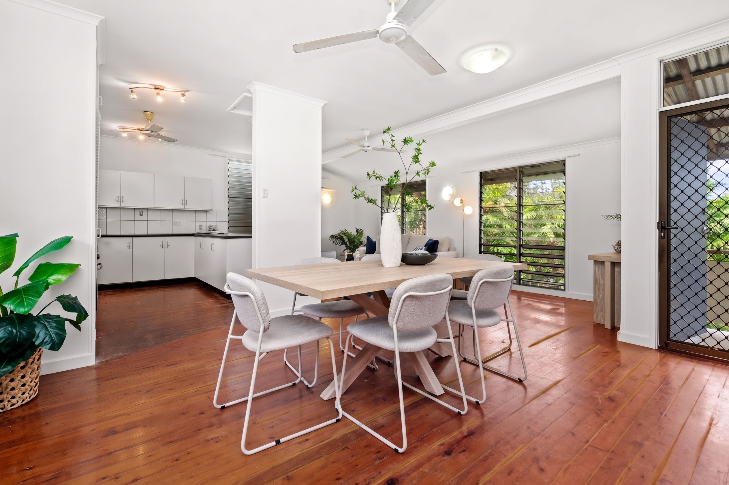 2 Knowles Street — photo 8 of 18