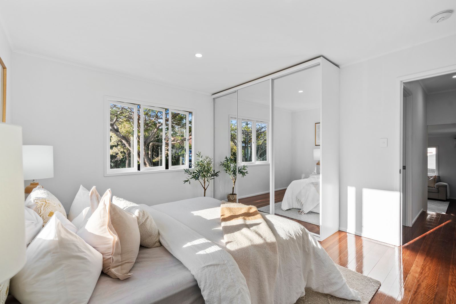 22 Dunkeld Street — photo 12 of 24
