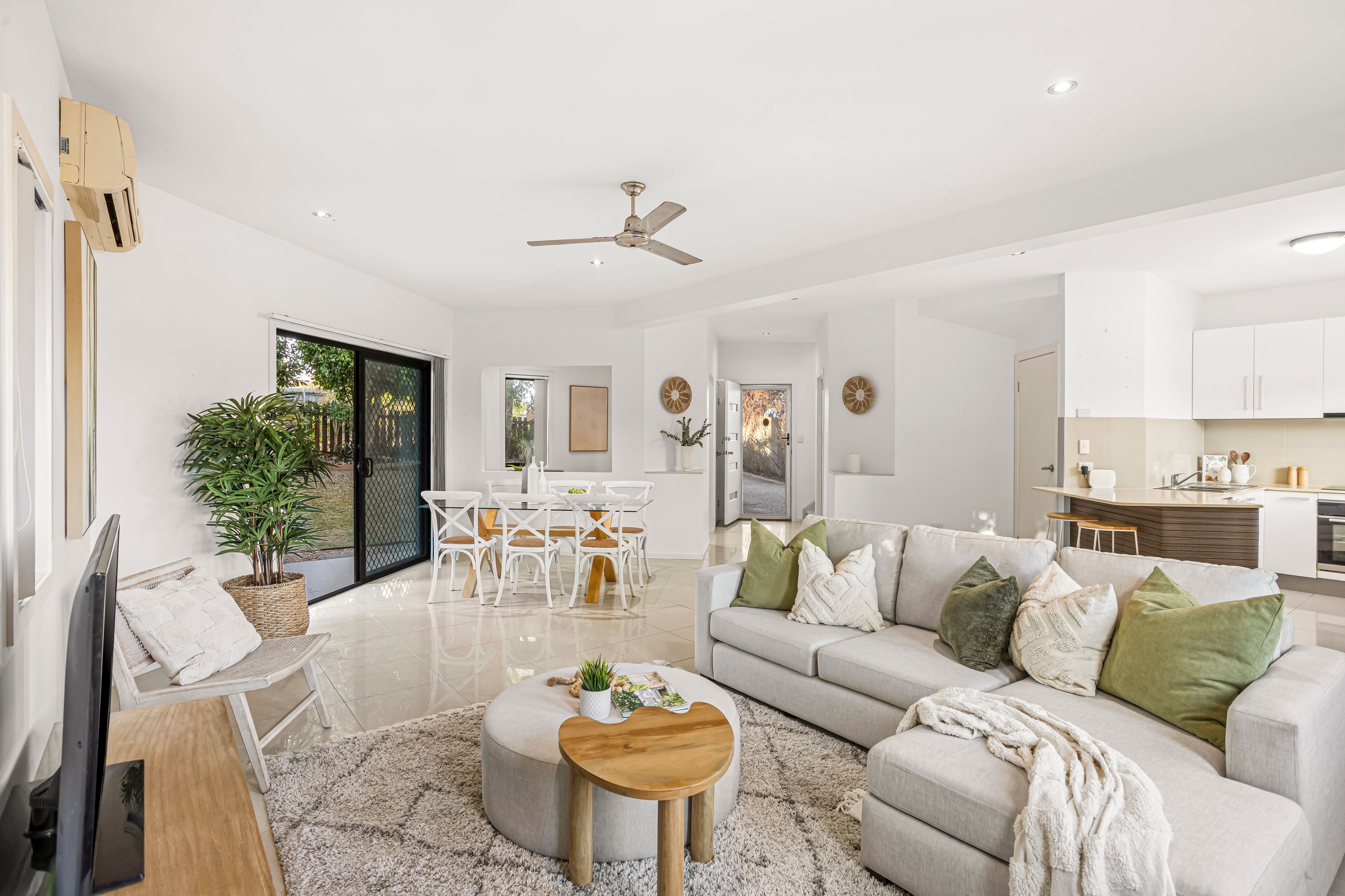 1/15 Success Crescent, Ormeau, QLD 4208