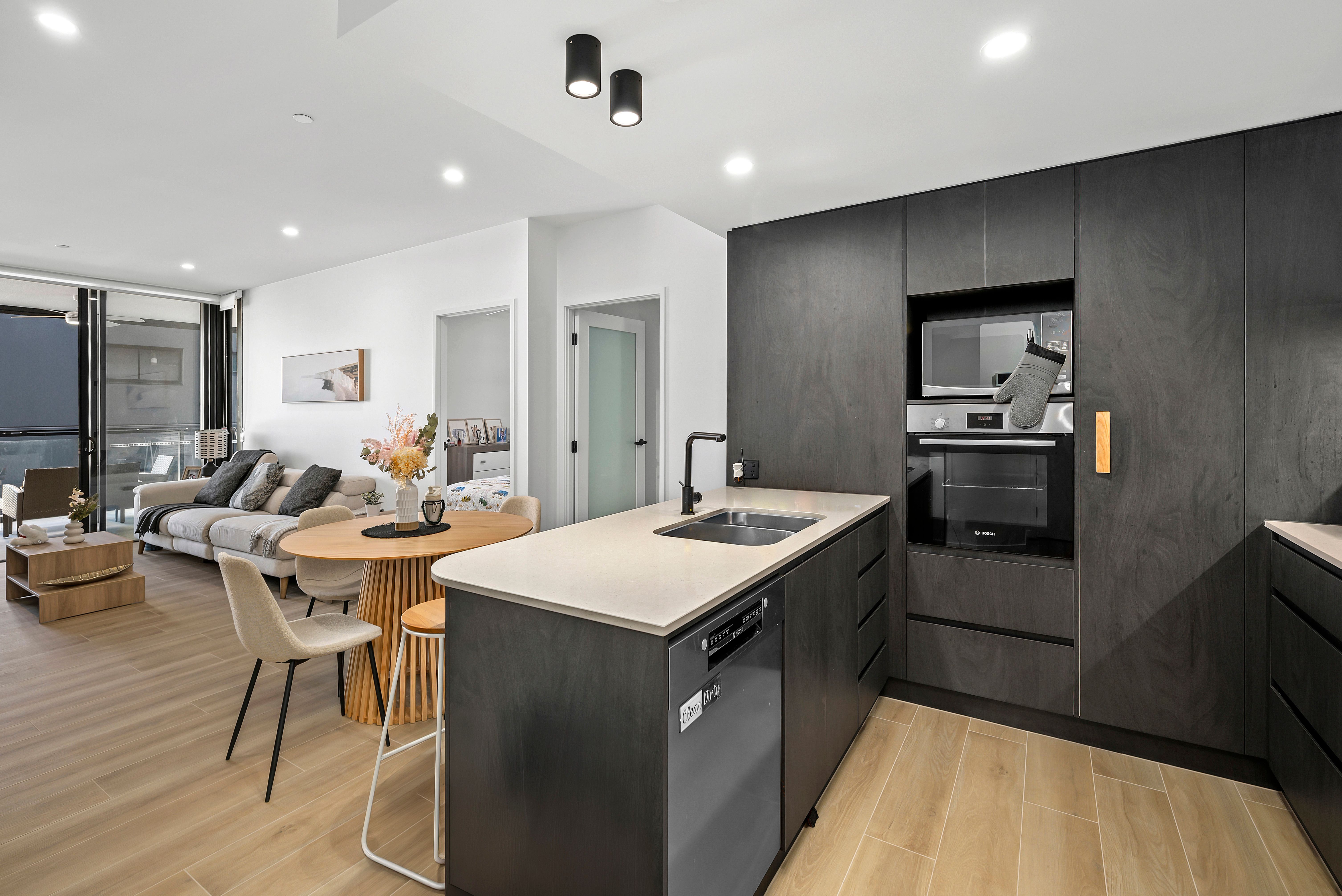 1401/10 Flora Street, Stones Corner, QLD 4120