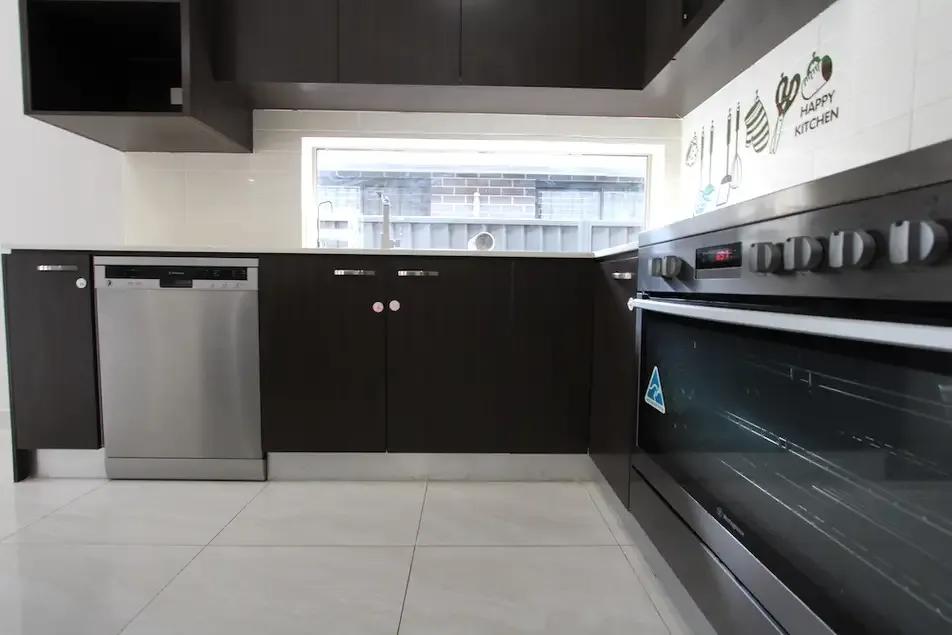 45 Navigator Street — photo 9 of 10