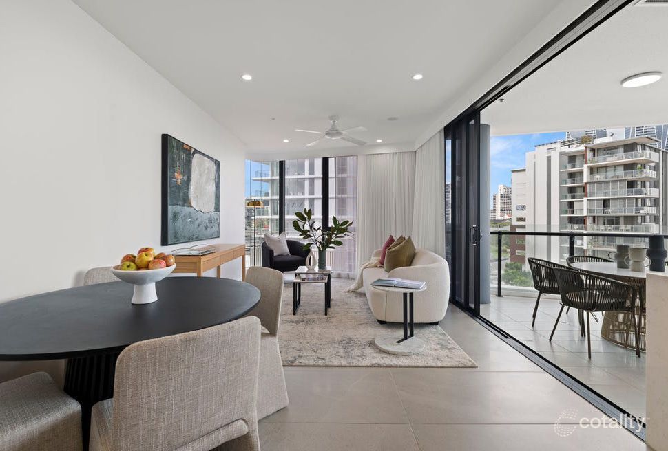 507/15-17 Cannes Avenue, Surfers Paradise QLD 4217