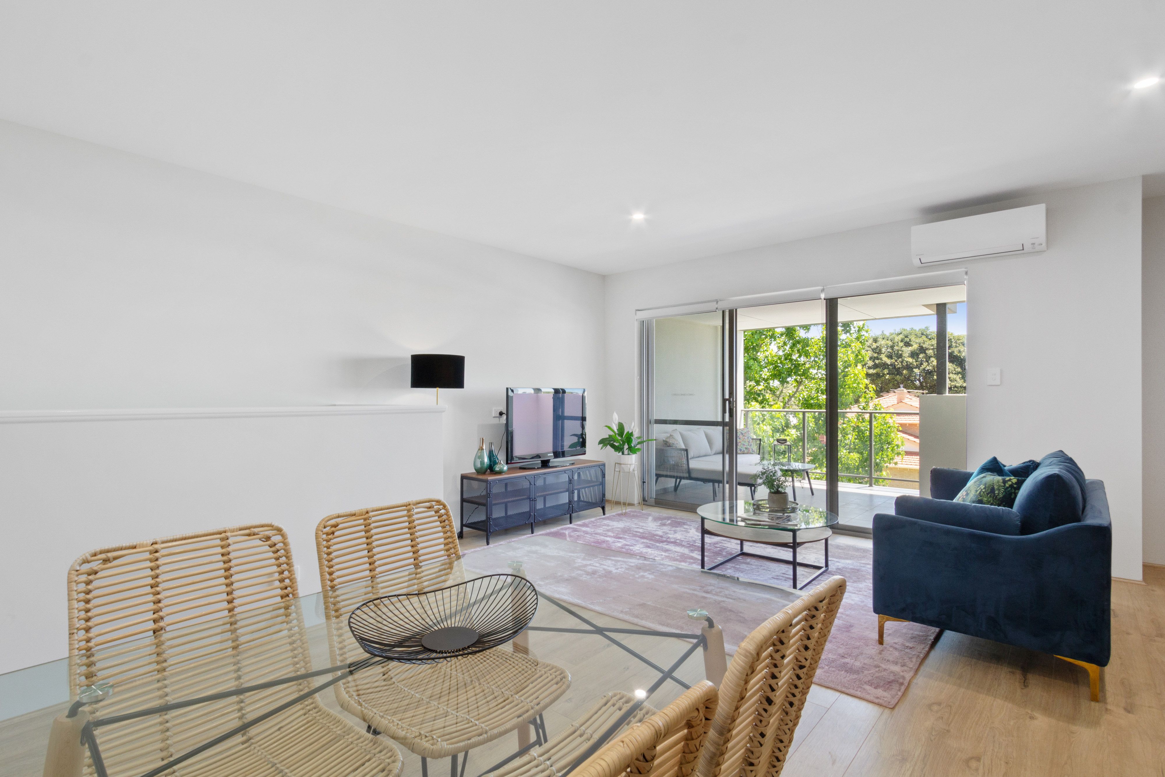 2 Ruthven Place, Duncraig WA 6023