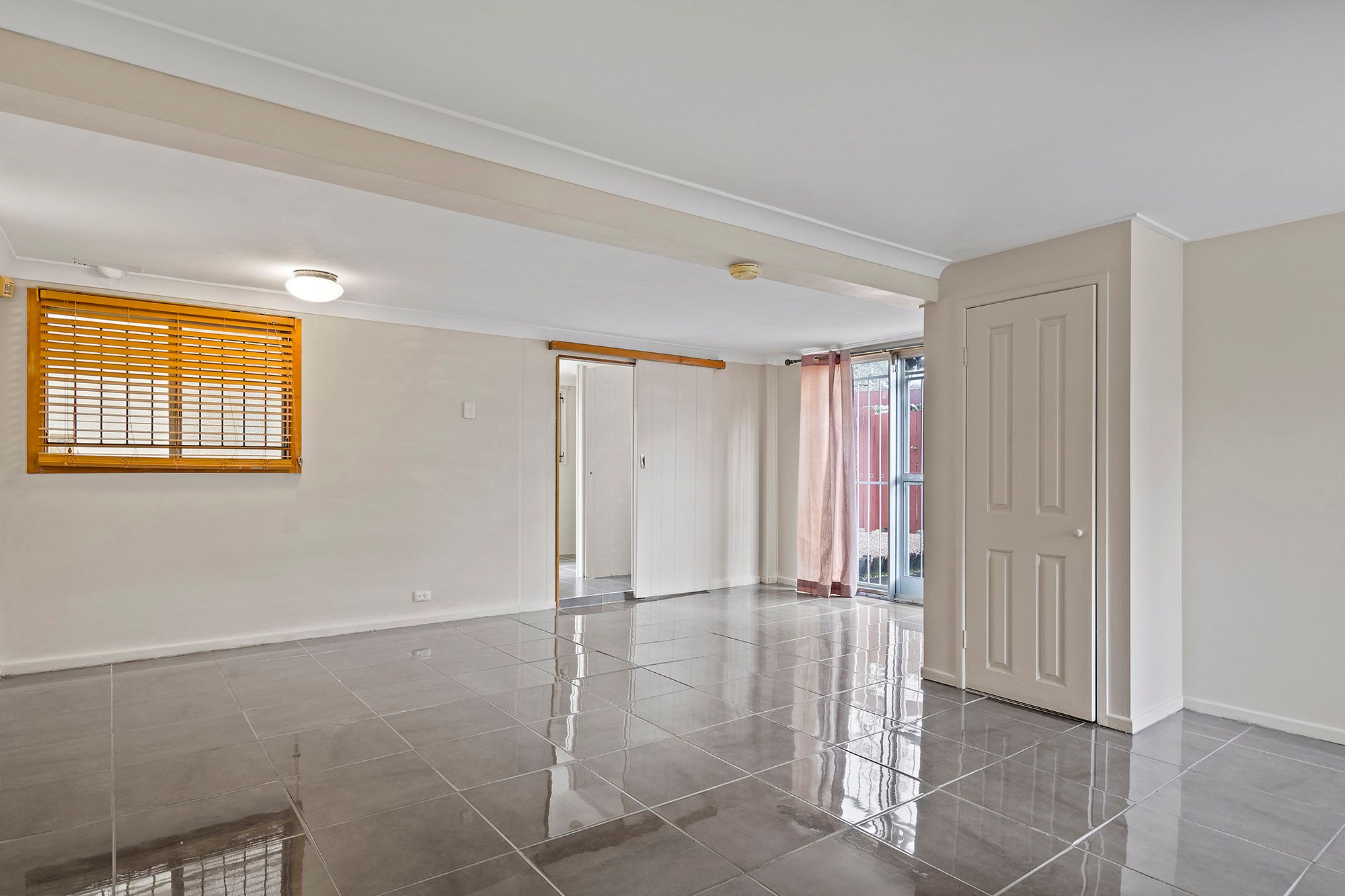 17 Shannon Street, Woodridge, QLD 4114