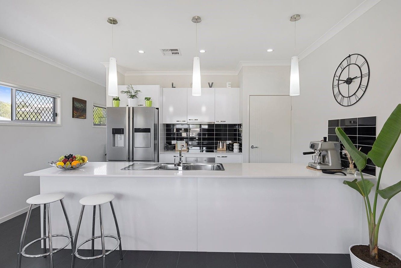 34 Banya Crescent, Springfield Lakes, QLD 4300