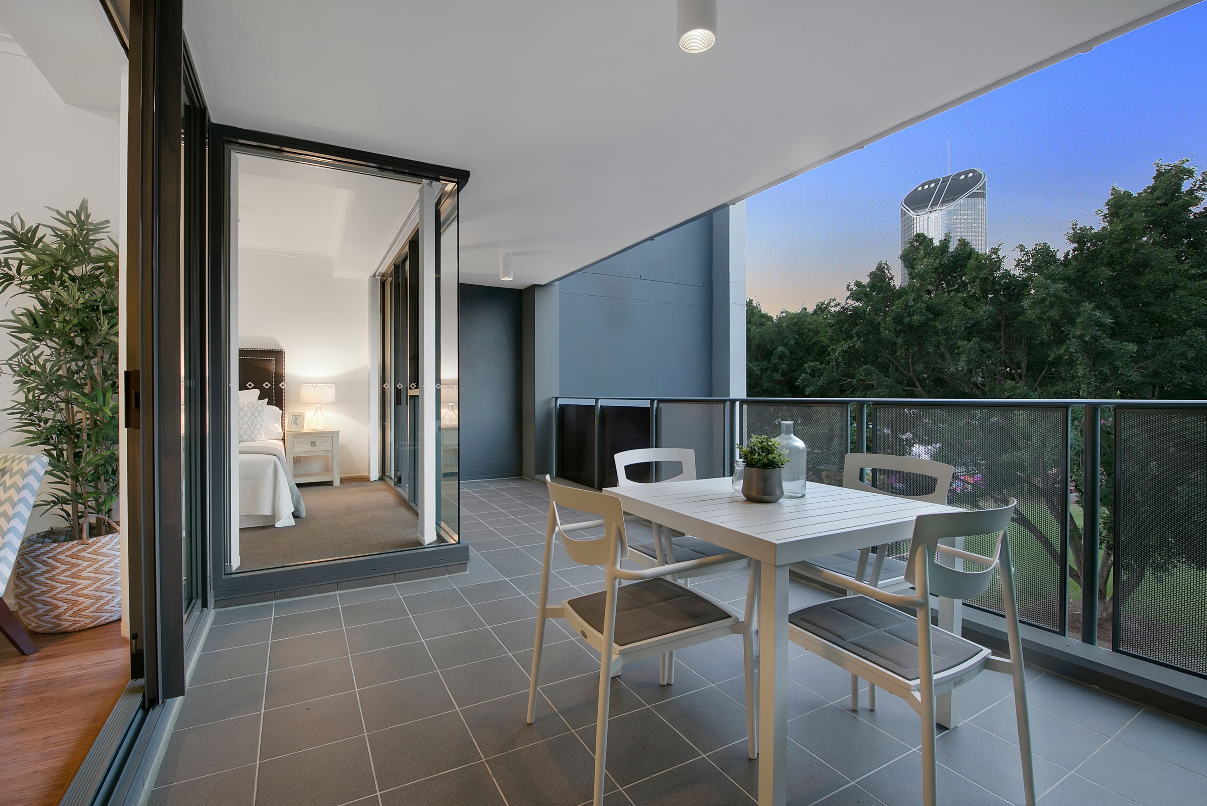 2217/180 Grey Street, SOUTH BRISBANE, QLD 4101