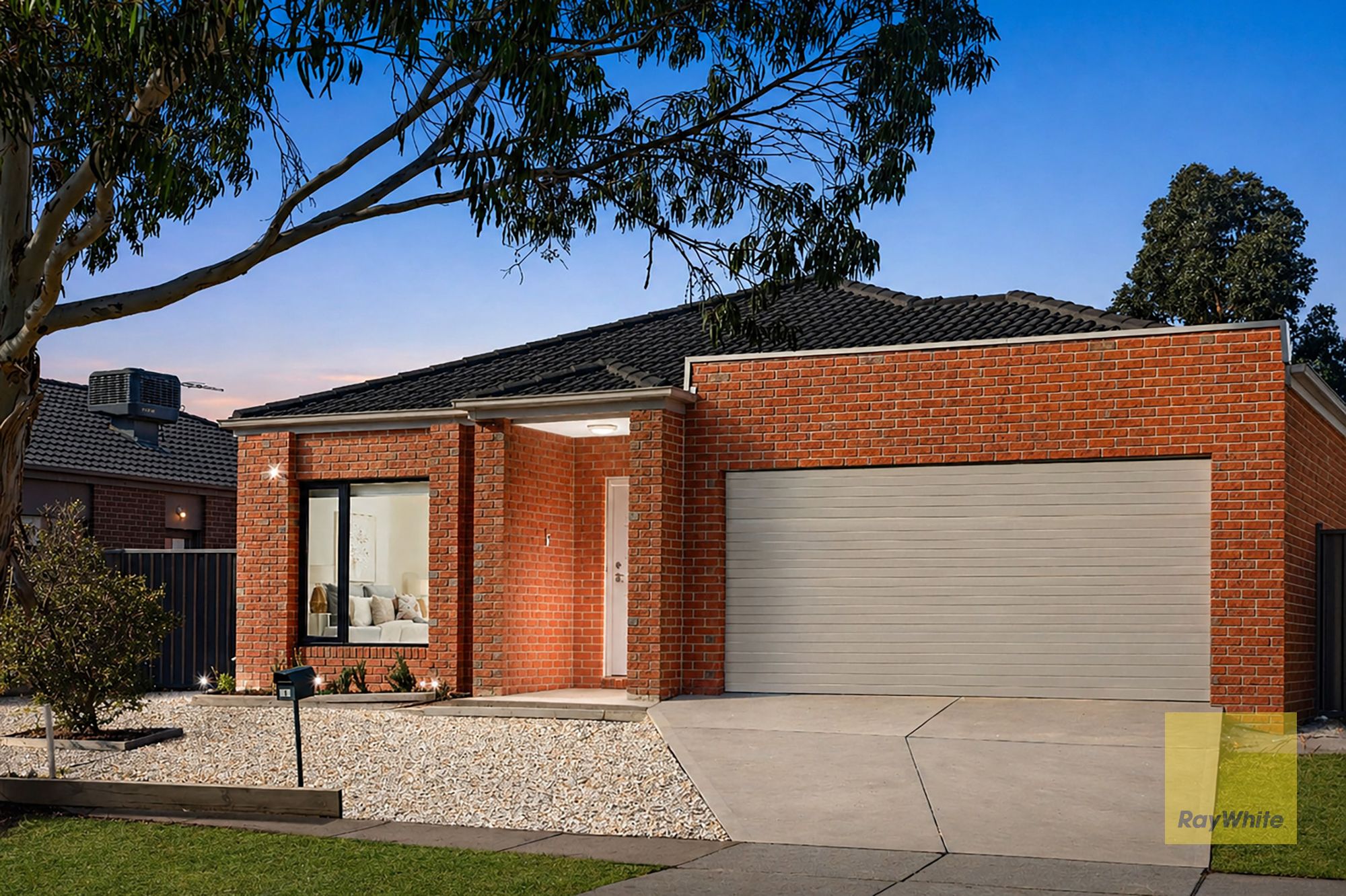 33 KONDALILLA Drive, Truganina, VIC 3029