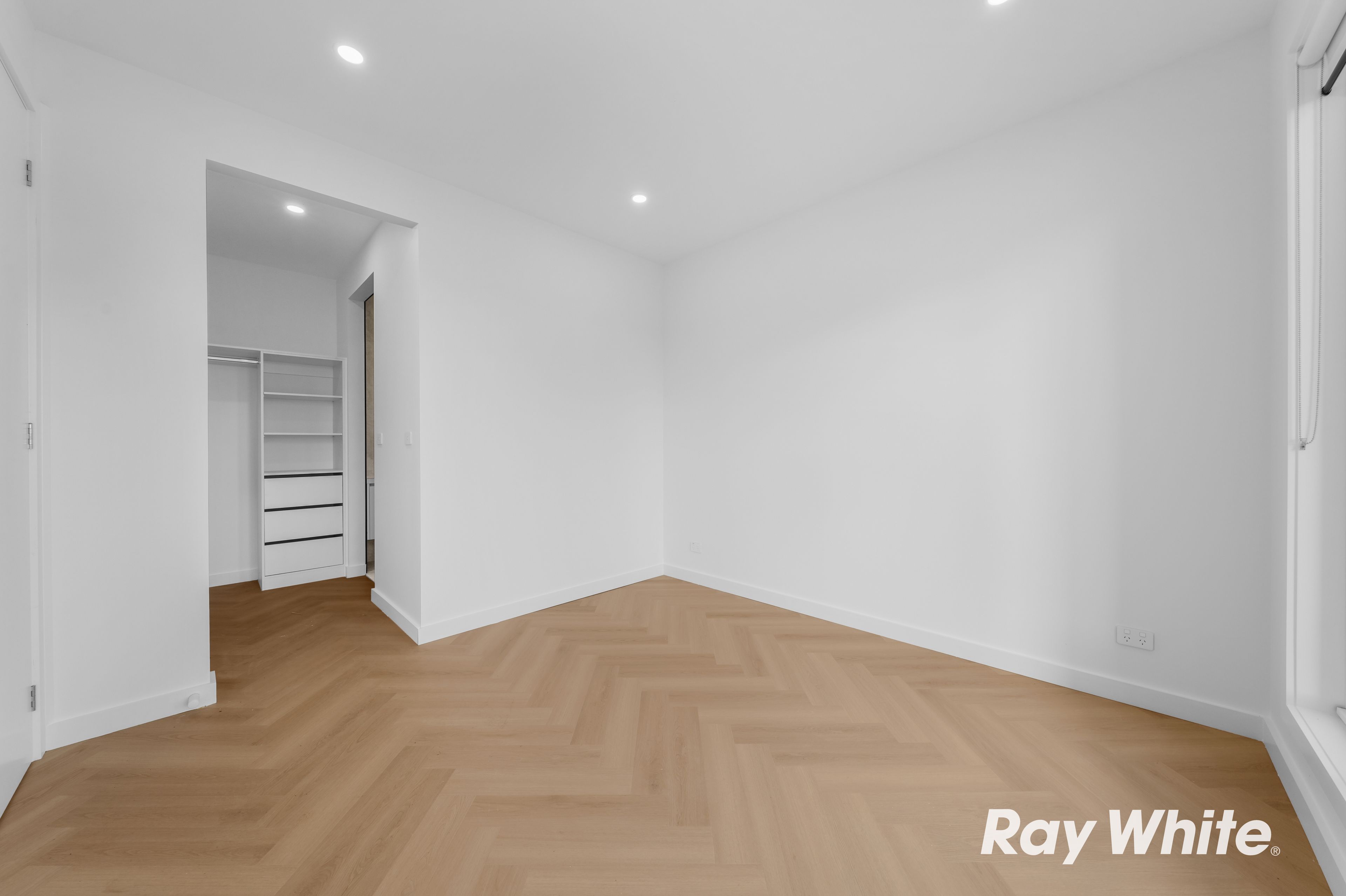 17 Diamond Street — photo 8 of 10