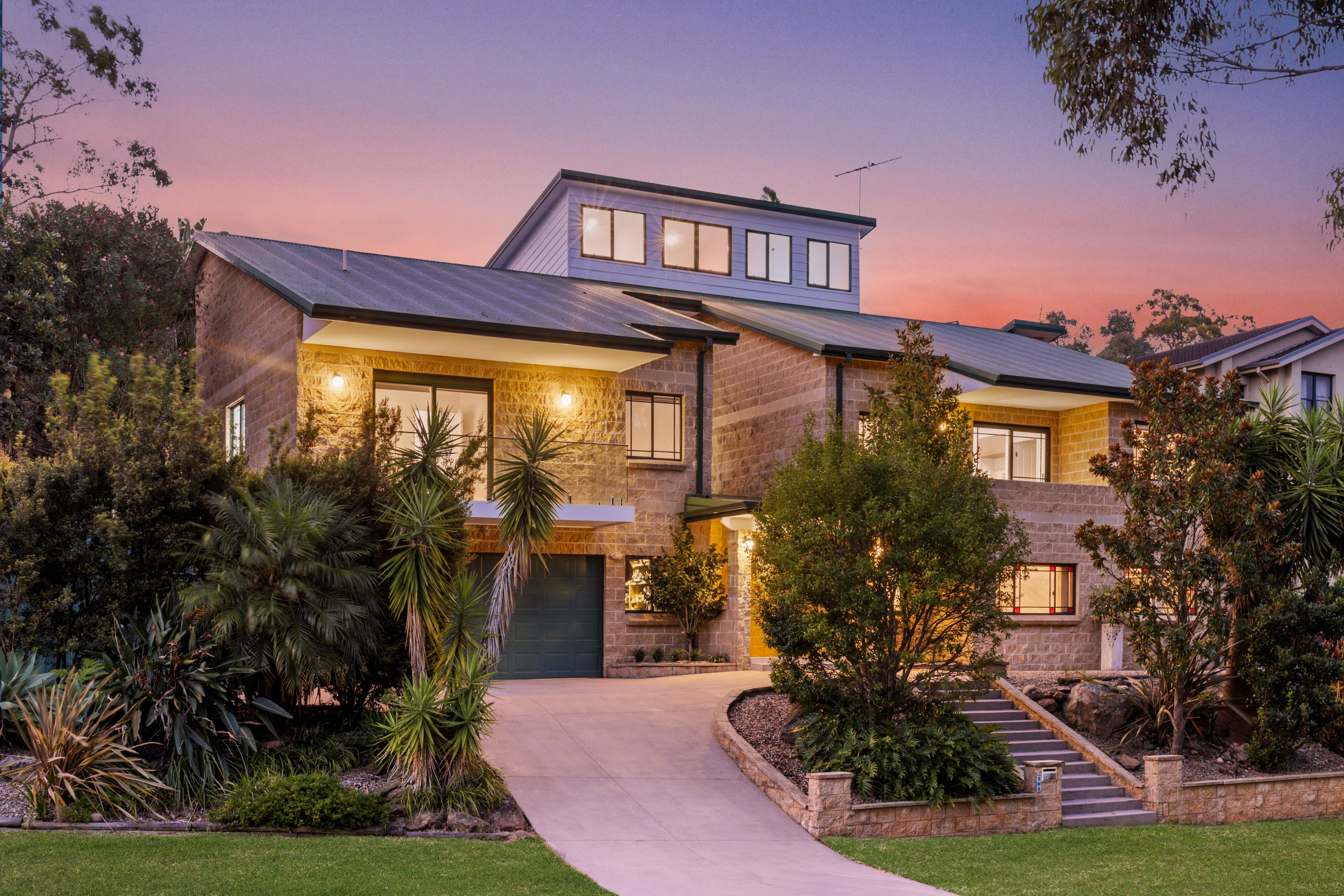 12 Jonquil Place, Alfords Point, NSW 2234 Sold House Ray White