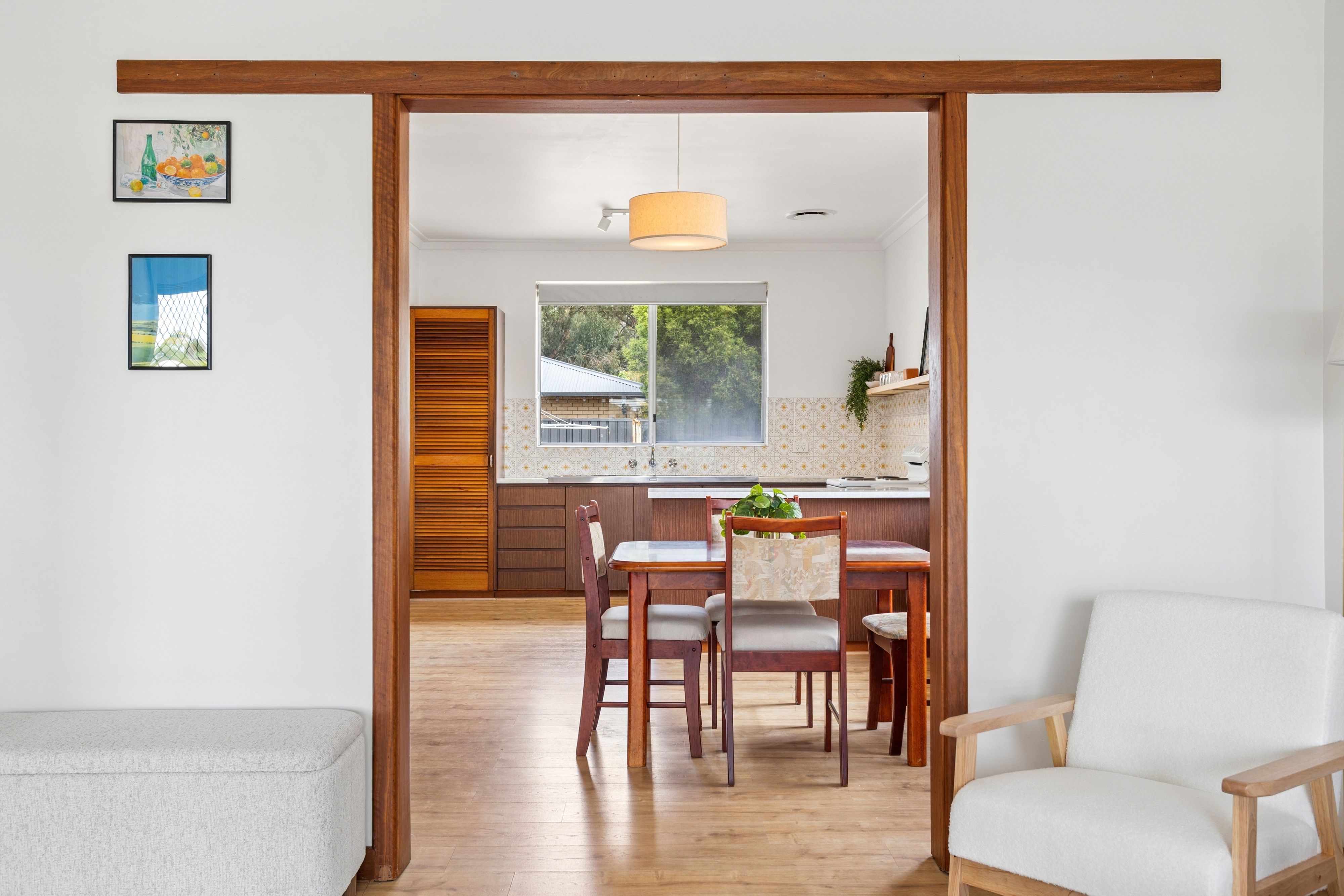 7 Taylor Crescent — photo 11 of 30
