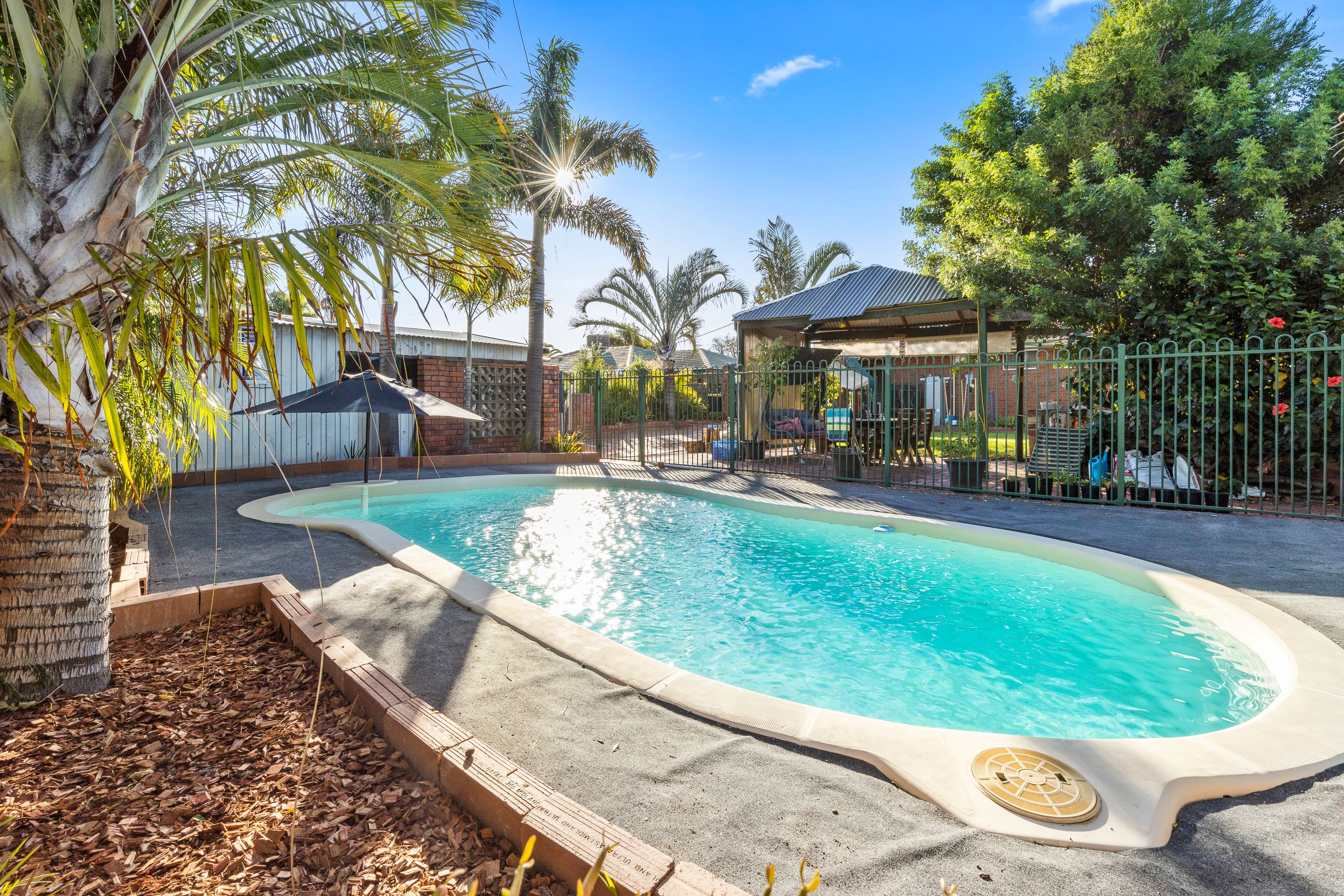 34 Maguire Avenue, Beechboro, WA 6063
