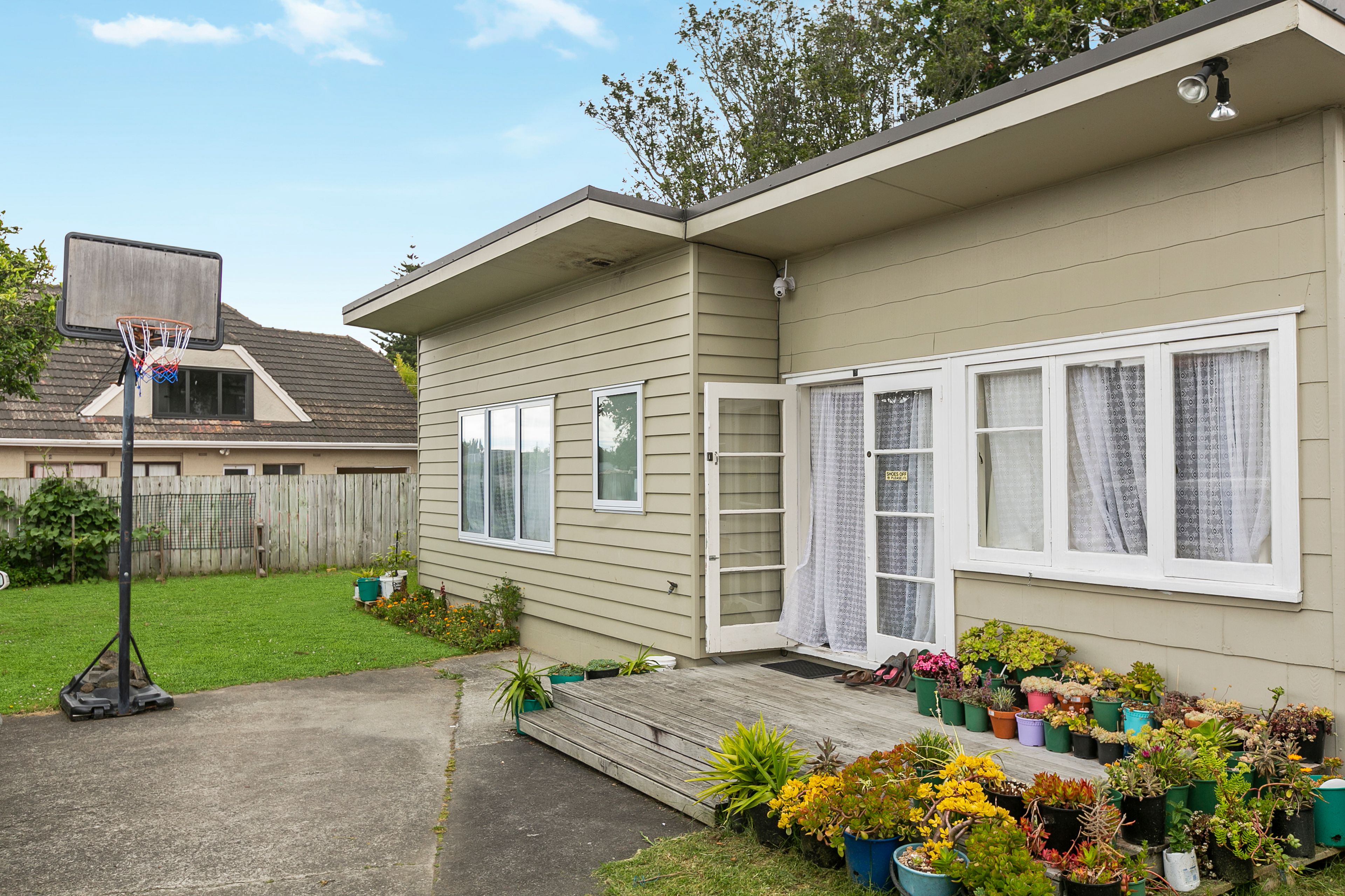 132 Kimpton Road, Papatoetoe, Manukau City