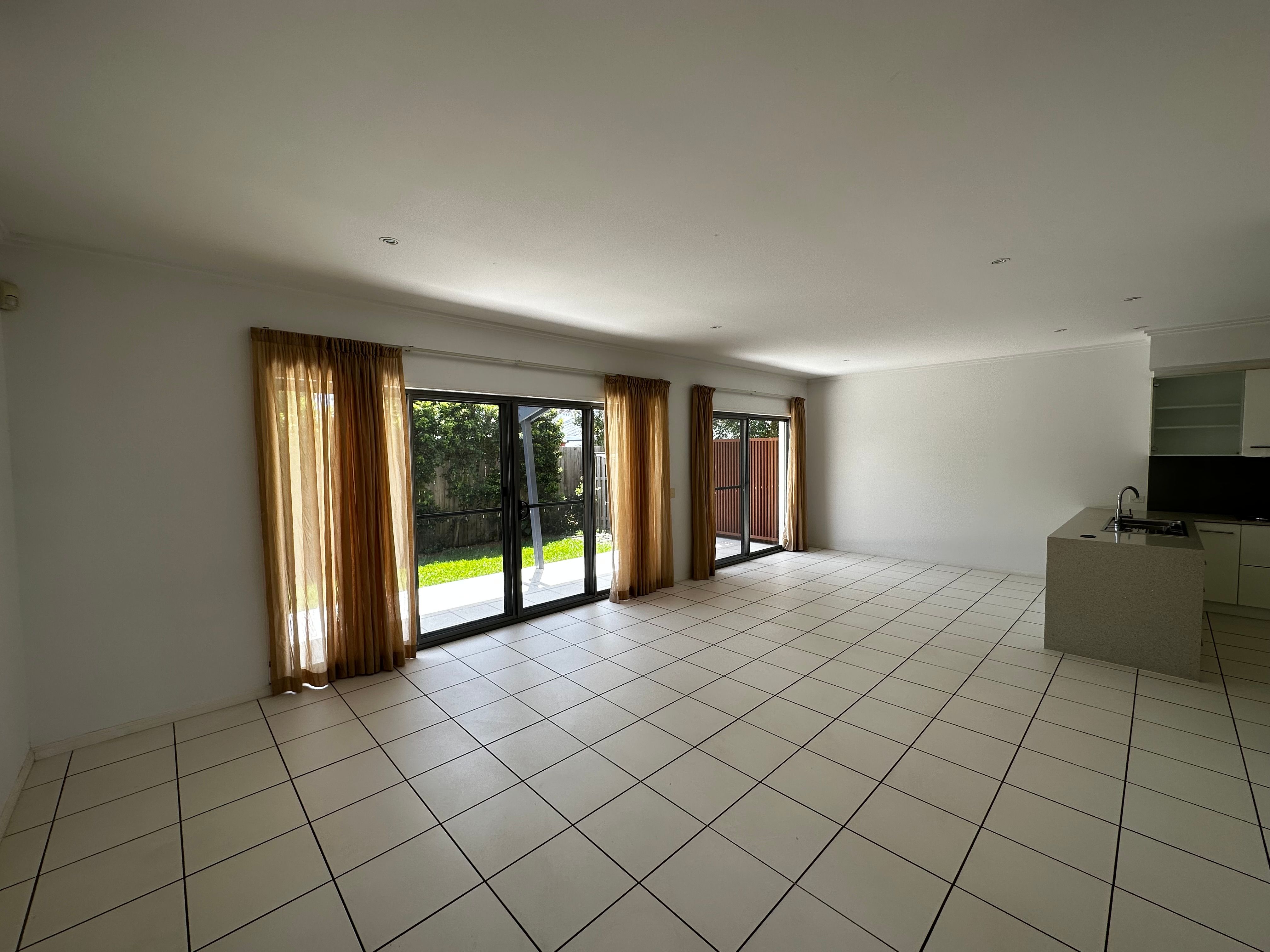 31/1 Manacor, Runaway Bay, QLD 4216