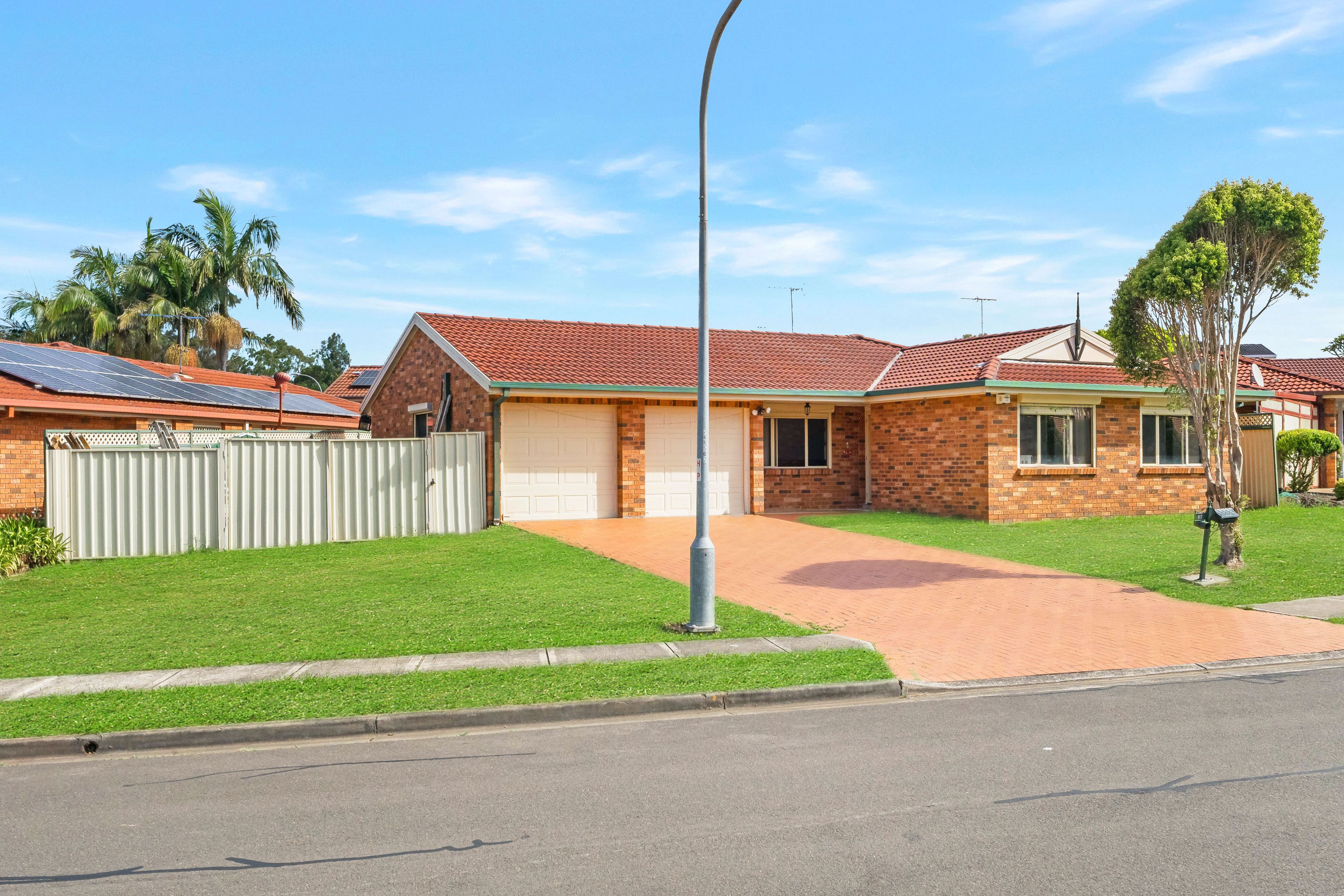 28 Diamond Crescent, Bonnyrigg, NSW 2177