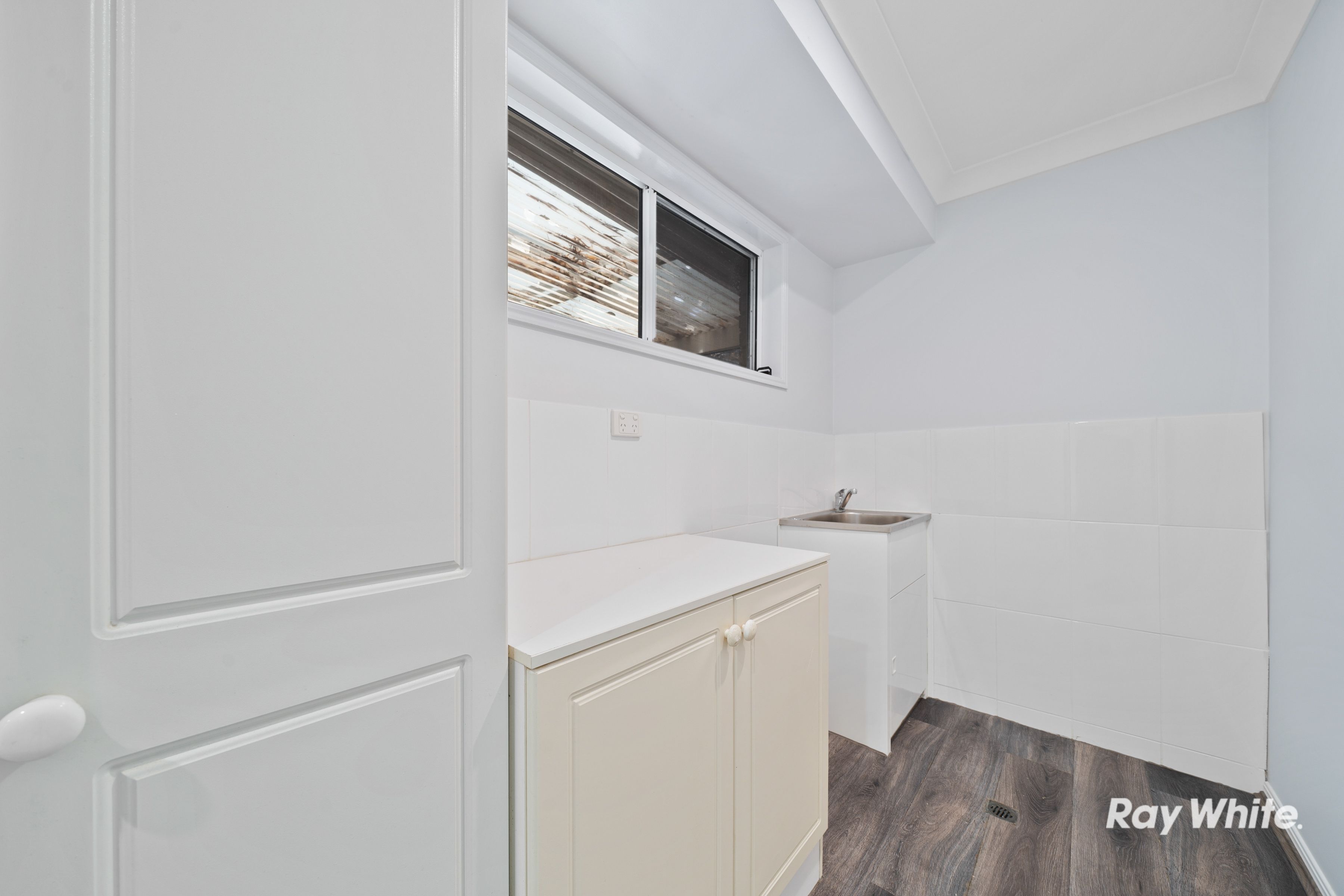 4 Mahogany Court — photo 11 of 13