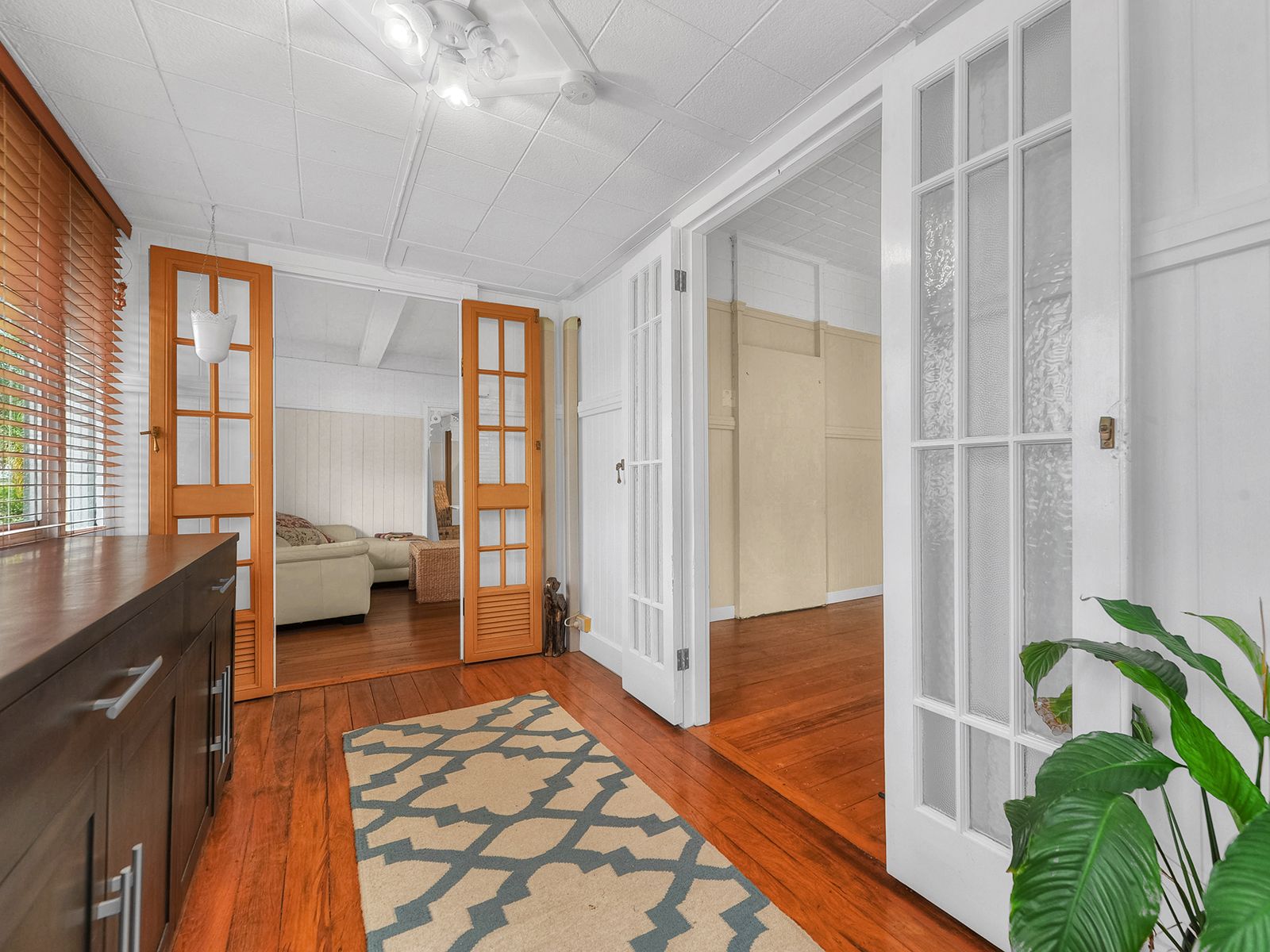 388 Wynnum Road, Norman Park, QLD 4170