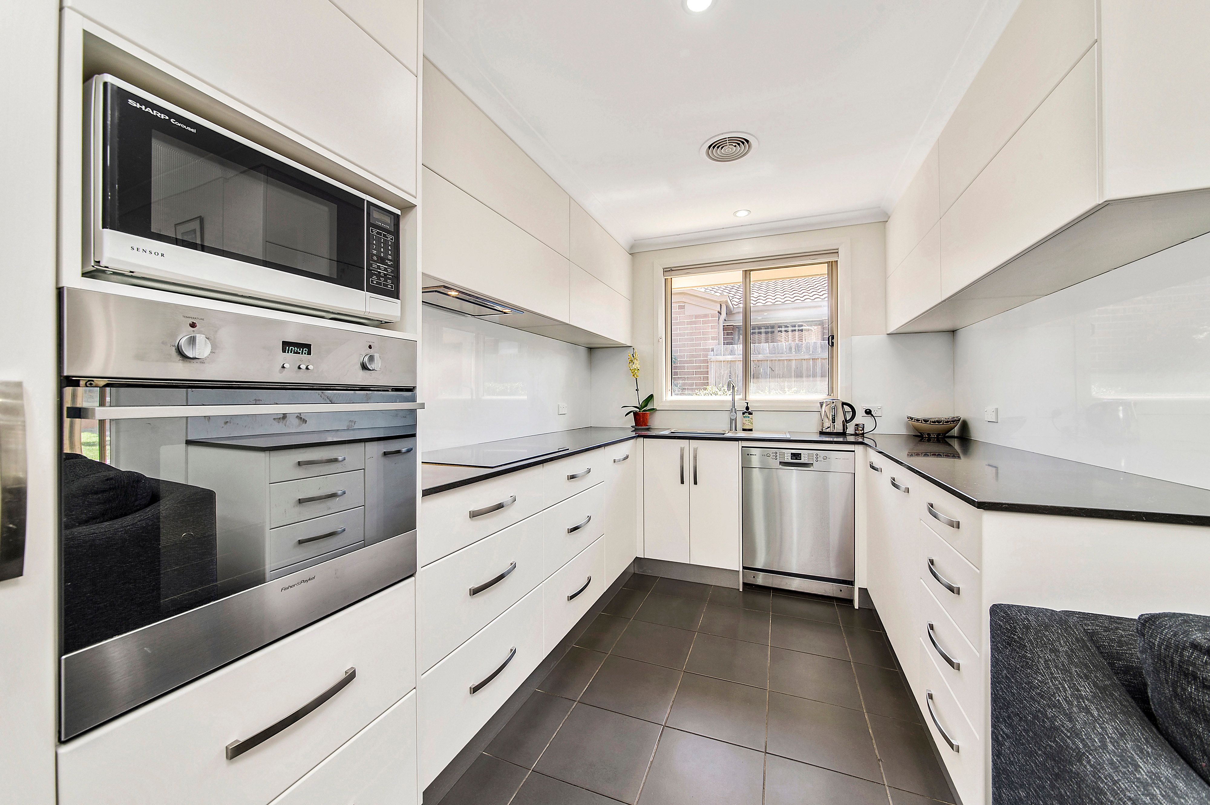 8 Dagmar Berne Street, Macgregor, ACT 2615
