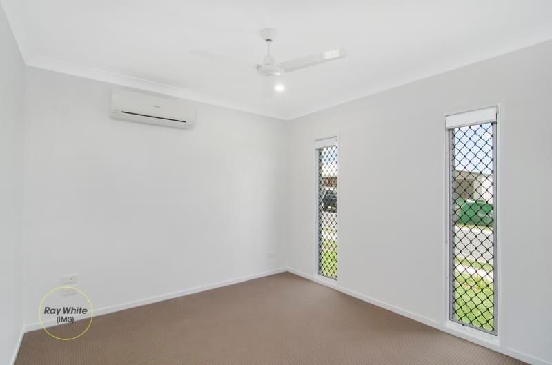 9 Mount Pleasant Street, Park Ridge, QLD 4125