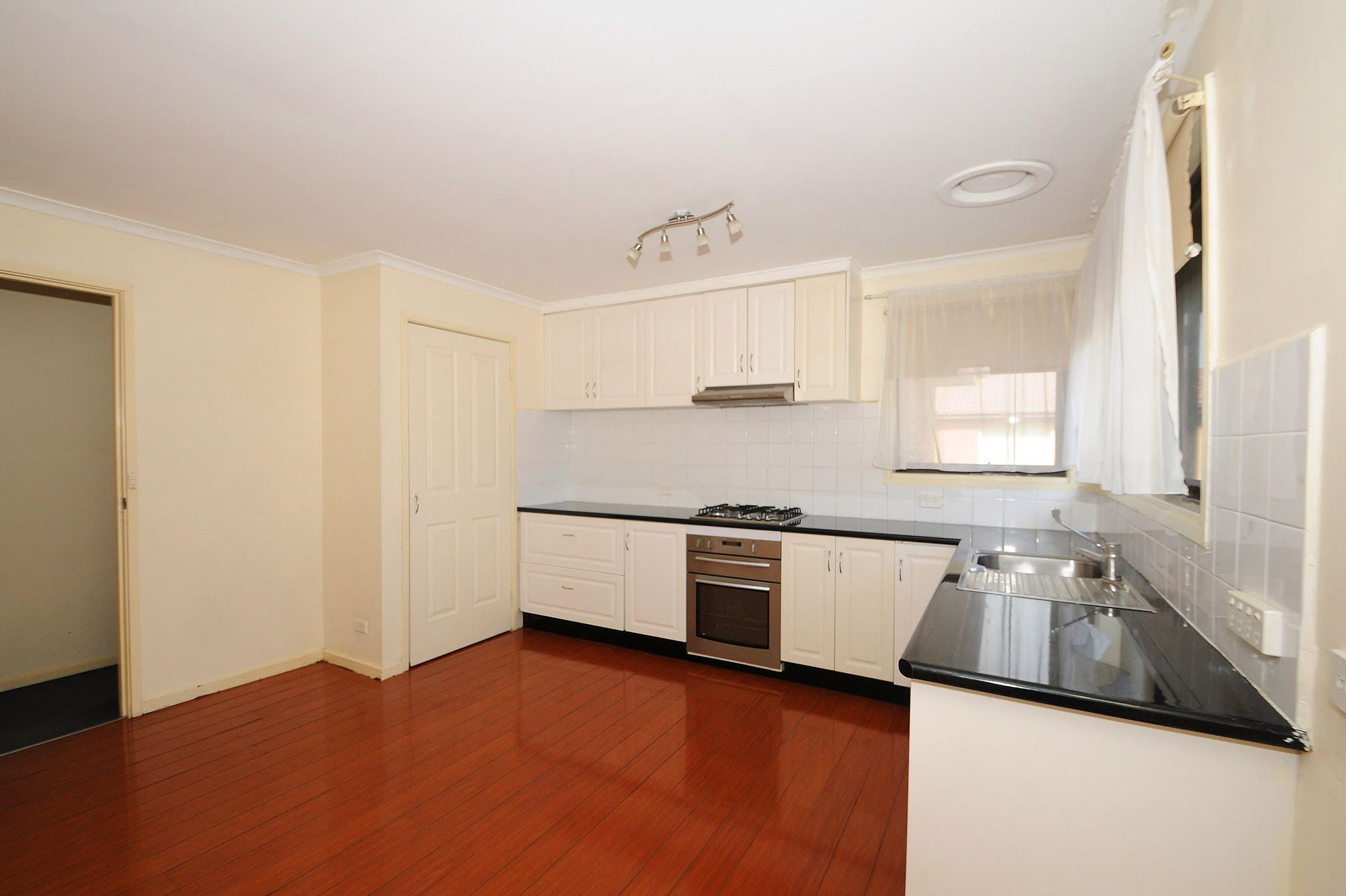 11/8-10 Joy Street, Frankston, VIC 3199