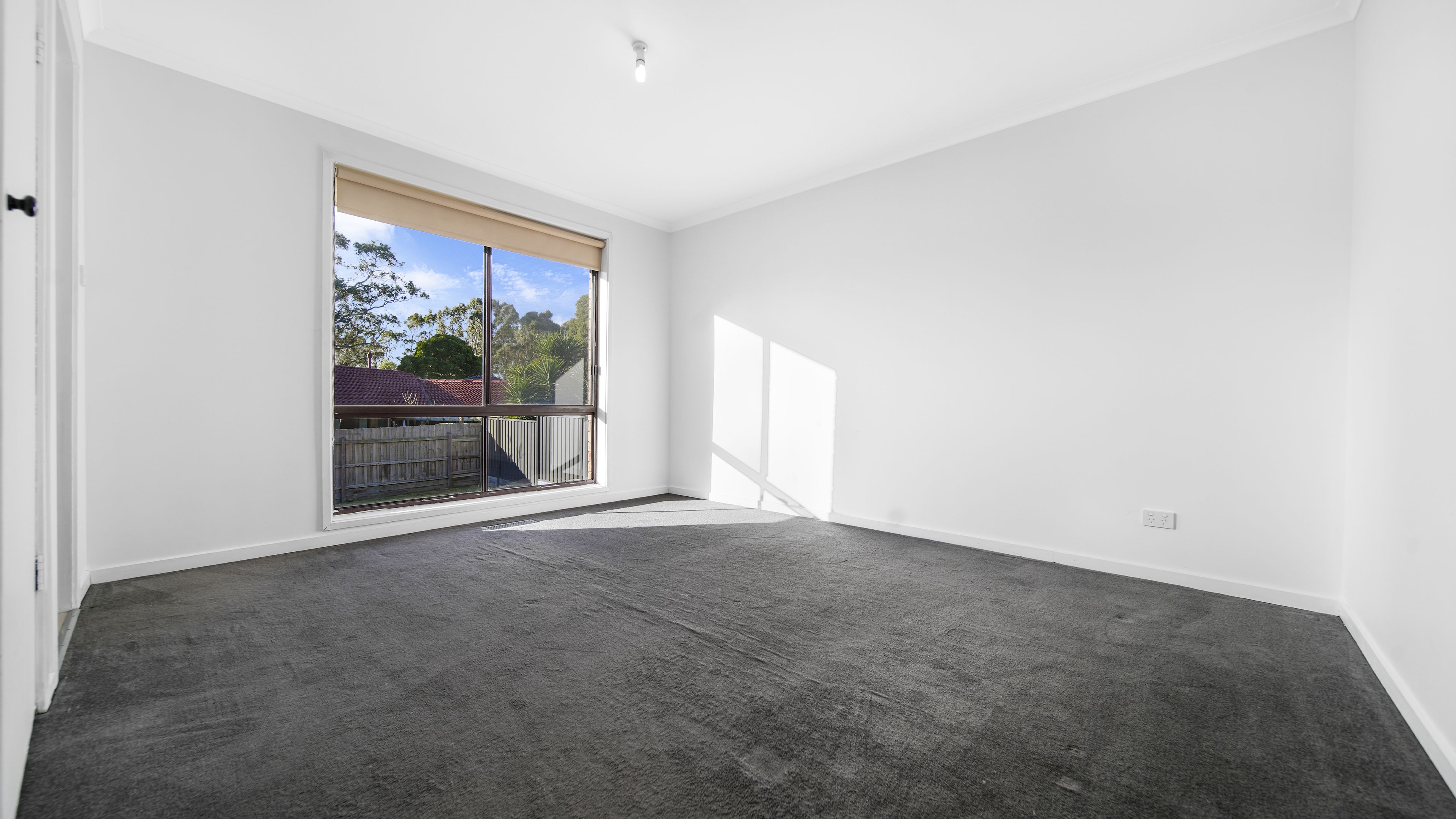 52 Kilberry Crescent — photo 8 of 10