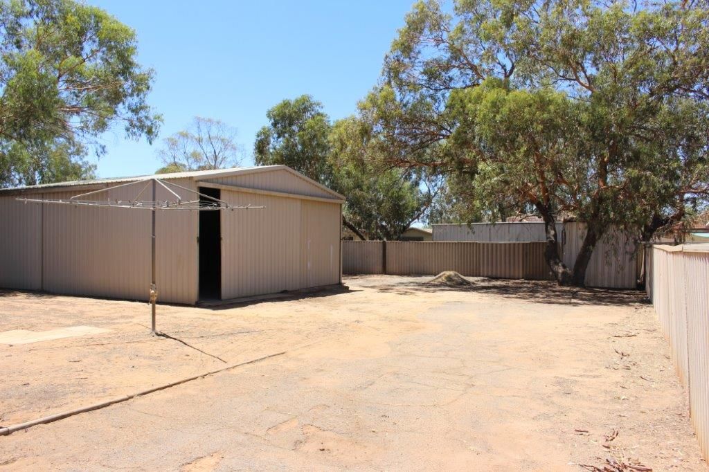 39 Grove Street, Morawa, WA 6623