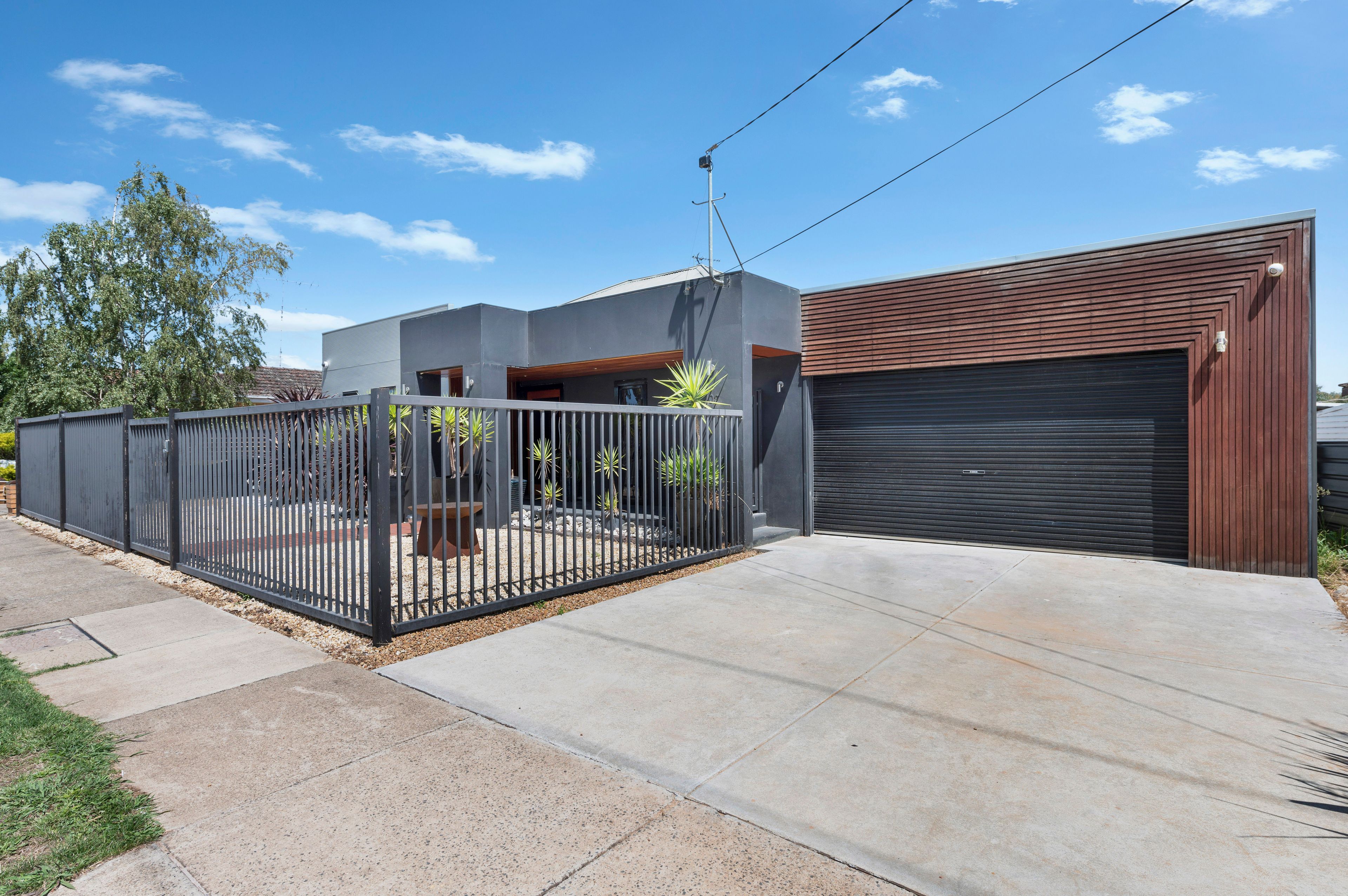 402 Joseph Street, Canadian VIC 3350