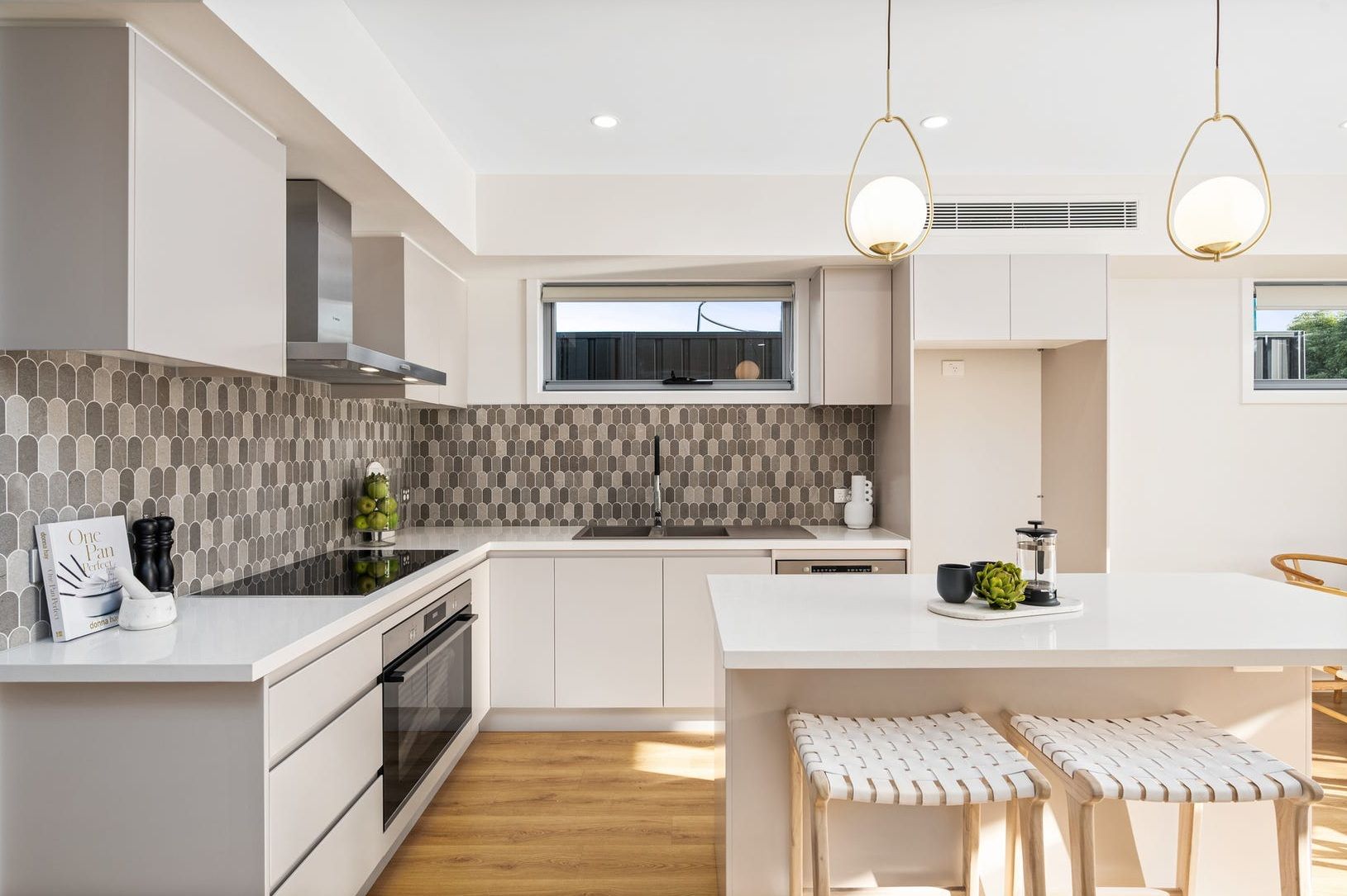 81b Lakeside Parade, The Entrance, NSW 2261