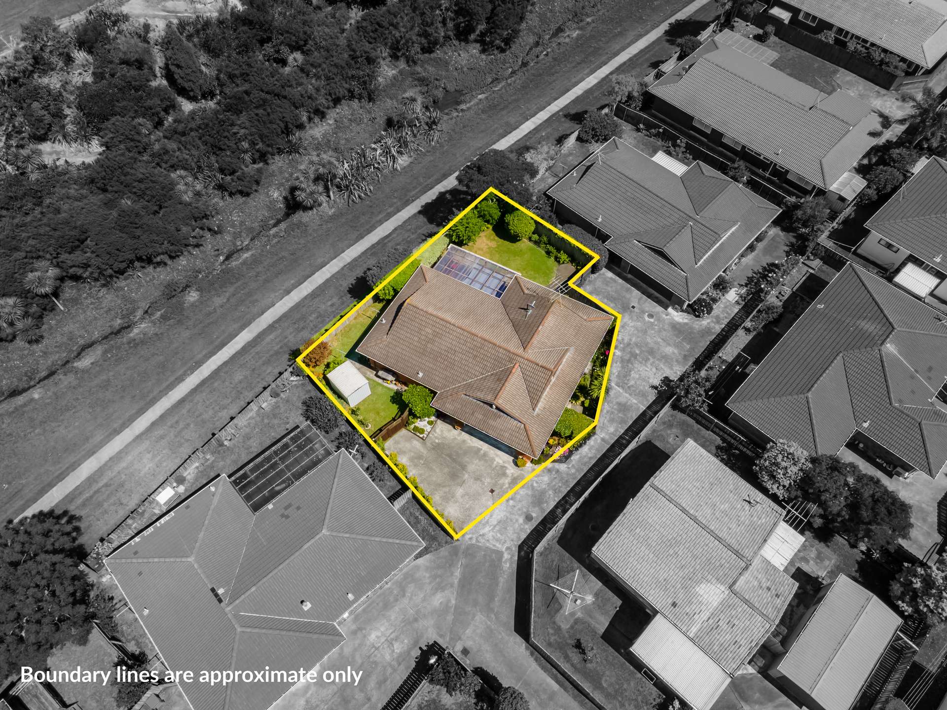 1/85 Aviemore Drive, Highland Park, Manukau City Real Estate Ray