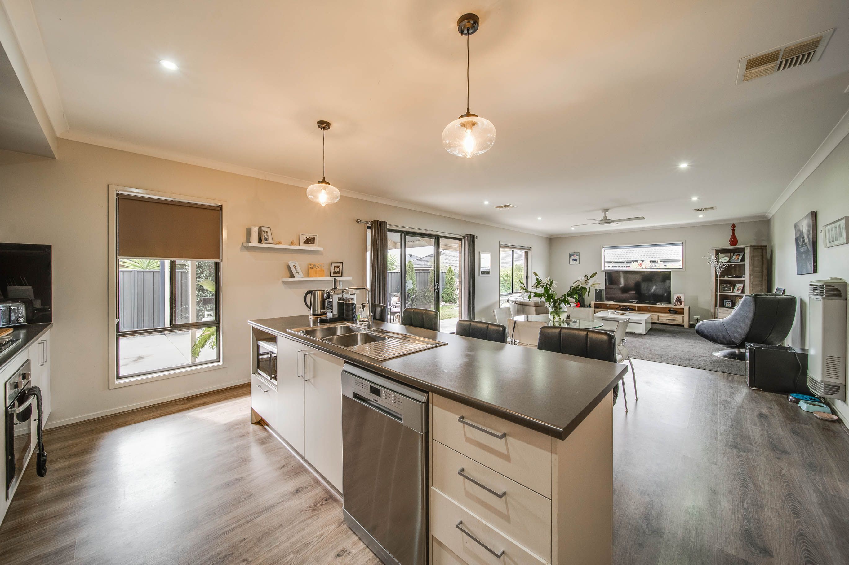 4 Fitzgerald Road, Huntly, VIC 3551