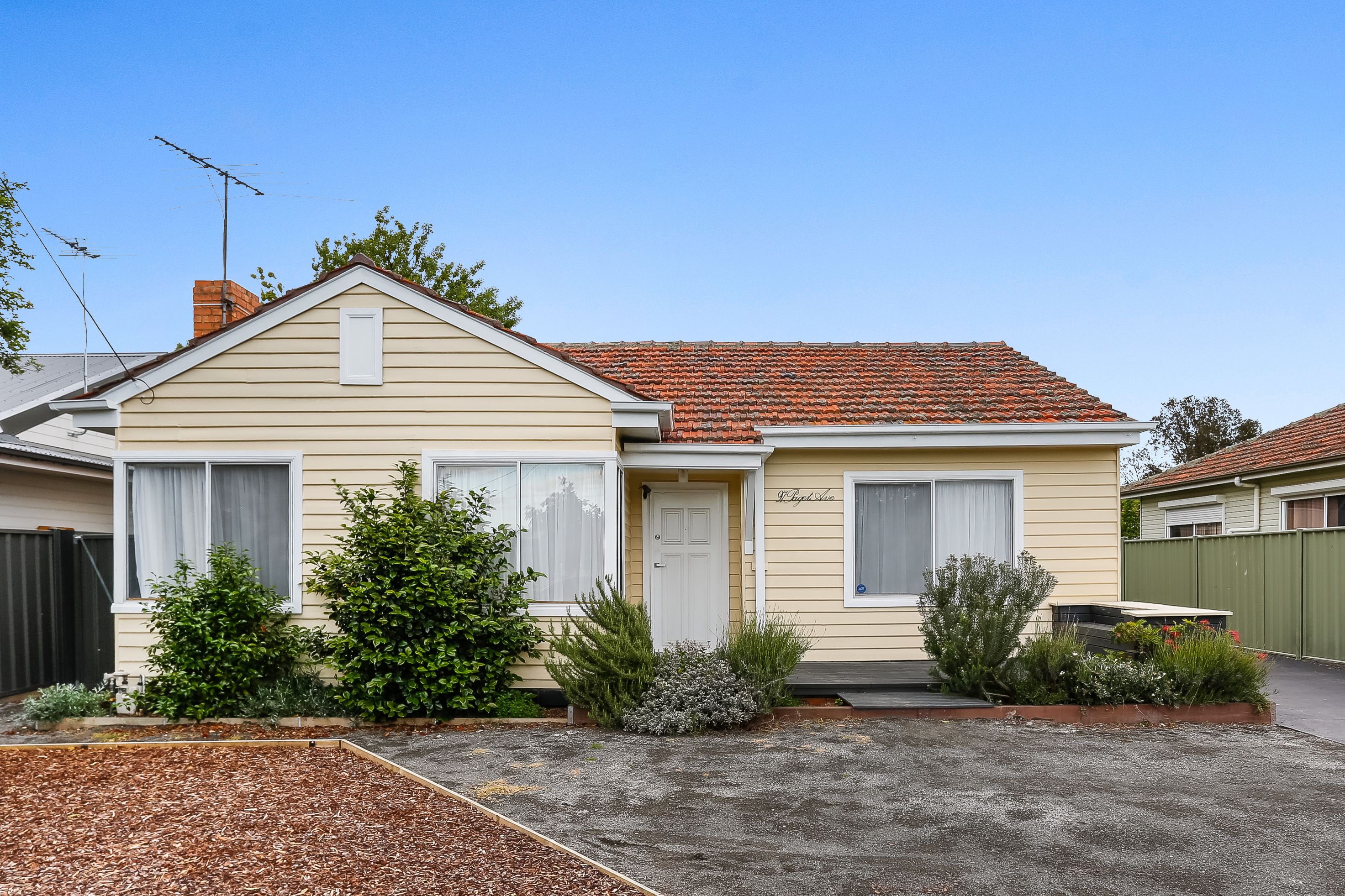 1/97 Paget Avenue, Glenroy, VIC 3046