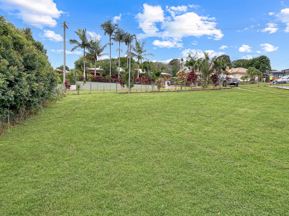 4 Alamanda Close, Yungaburra, QLD 4884