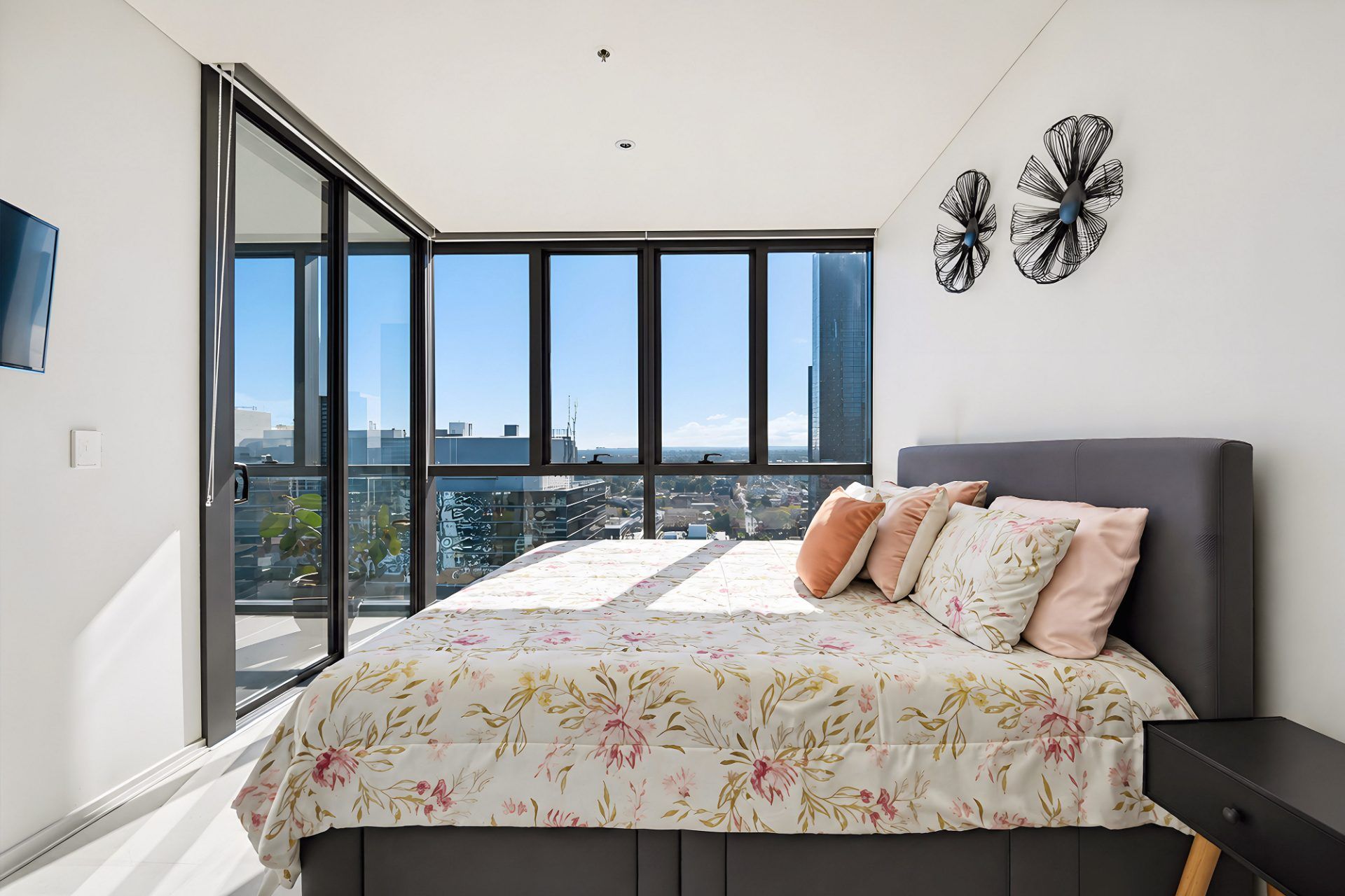 2305/45 Macquarie Street — photo 7 of 24