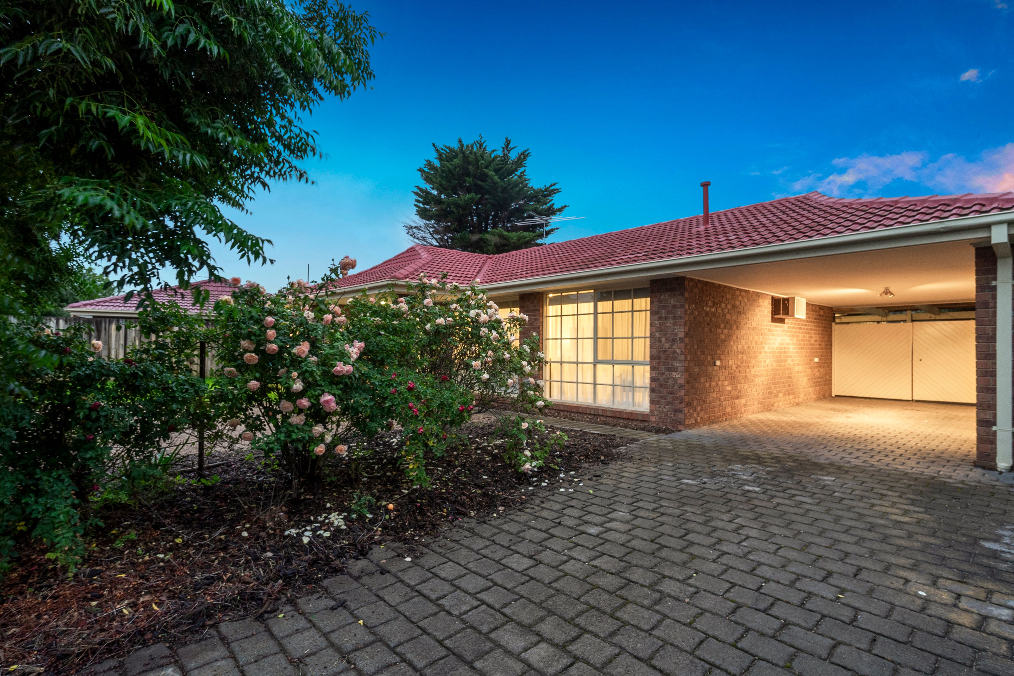 1 Staughton Place, Hoppers Crossing, VIC 3029