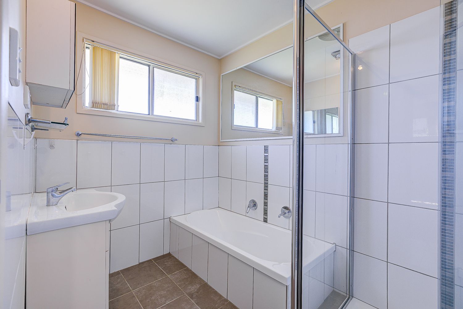 48 St Johns Way, Boronia Heights, QLD 4124