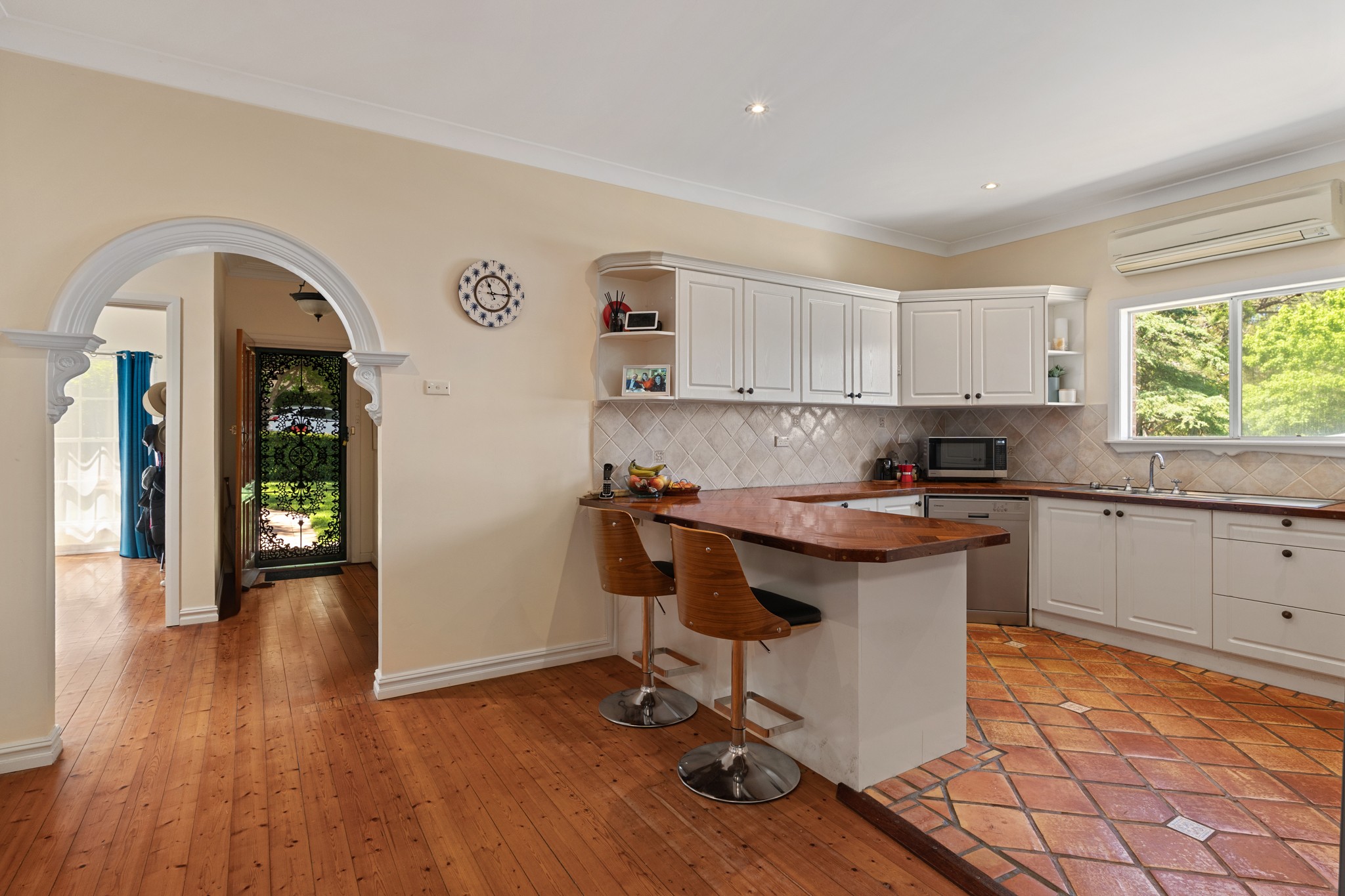 217 Gannons Road, Caringbah South, NSW 2229