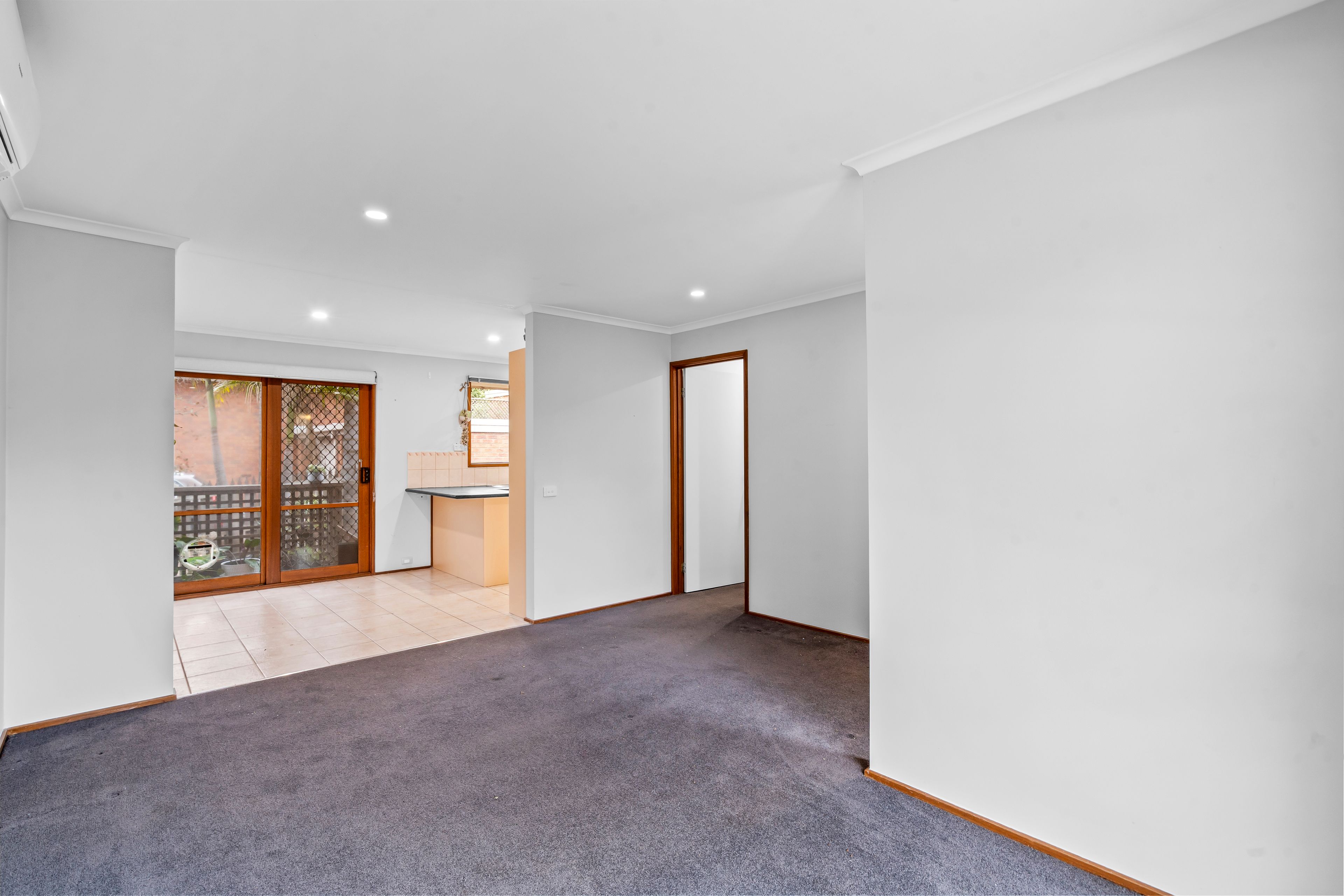 2/37-41 Denbigh Street, Frankston, VIC 3199