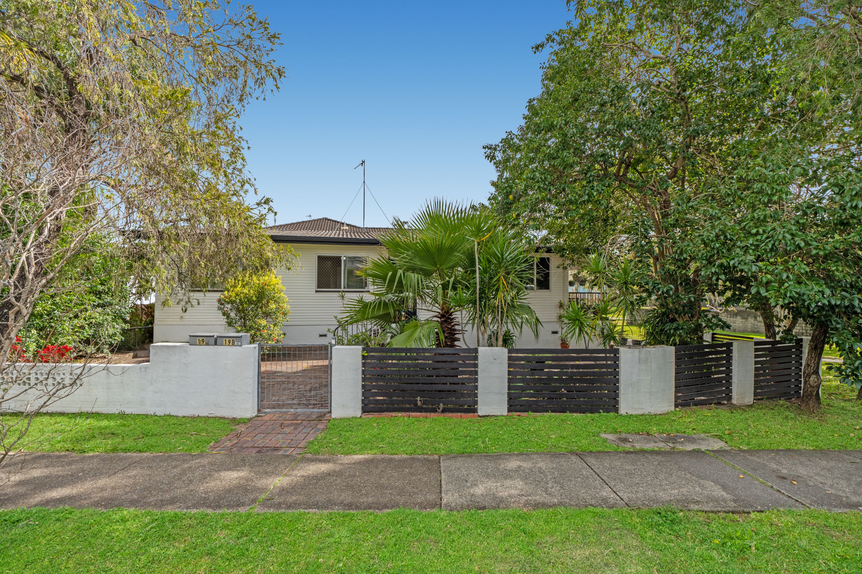 2/19 Melinda Street — photo 5 of 26