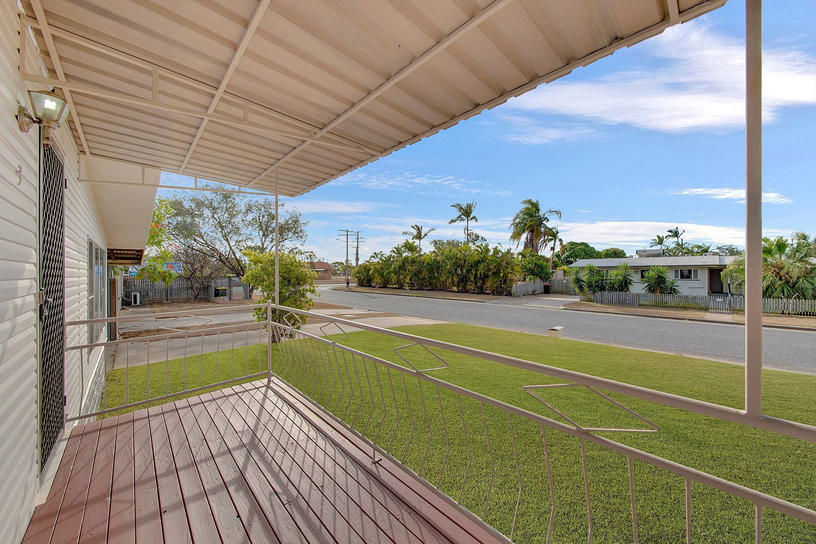 3 Smith Street, West Gladstone, QLD 4680