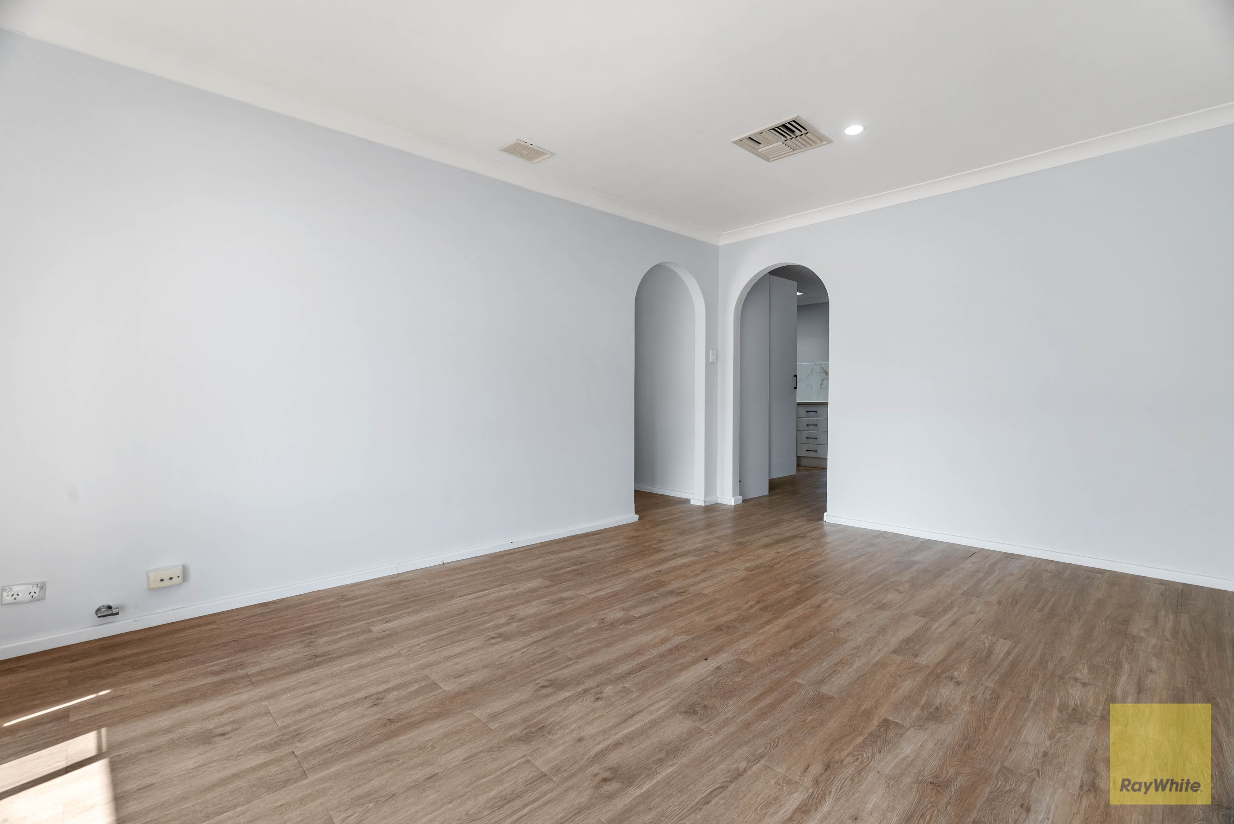 54 Stennett Street — photo 9 of 24