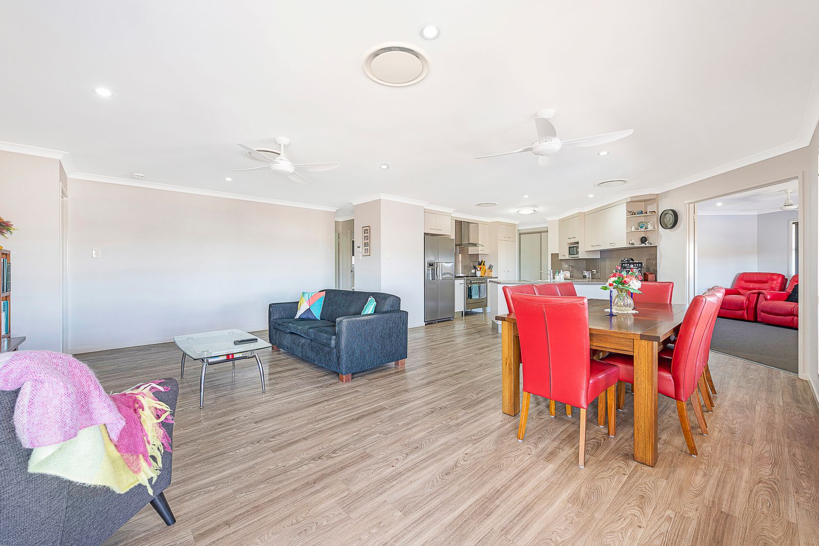 217 Barolin Esplanade, Coral Cove, QLD Home For Sale • Ray White