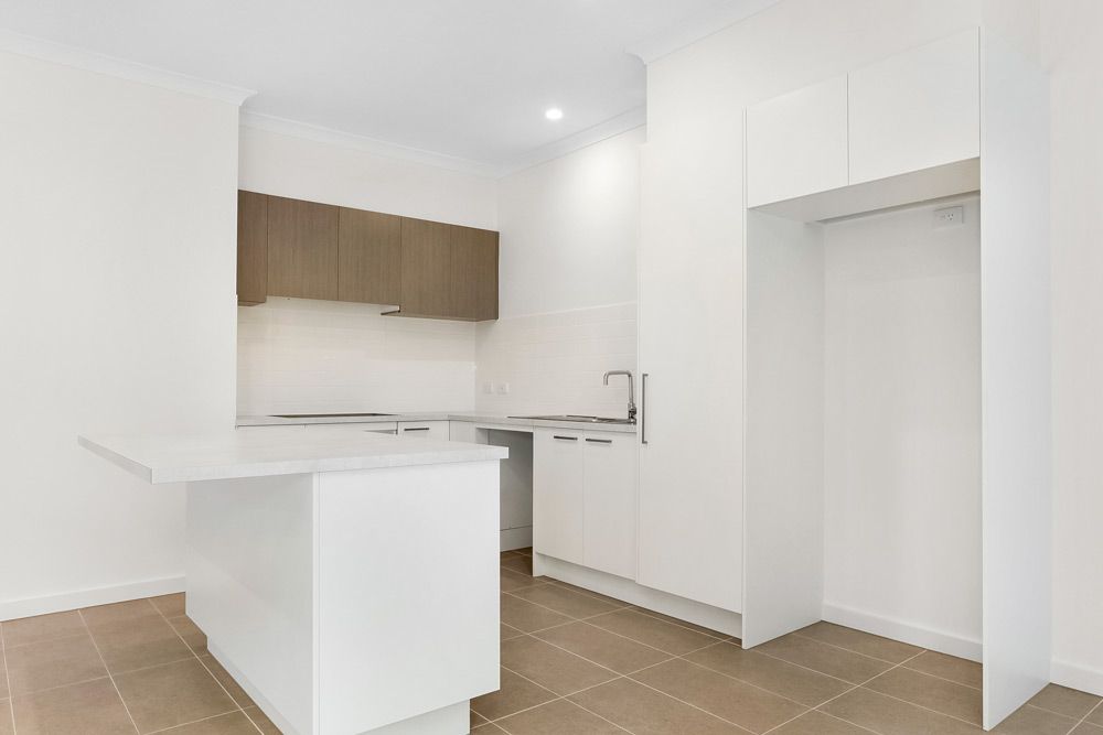 2/1 Callemondah Court, Ferntree Gully, VIC 3156