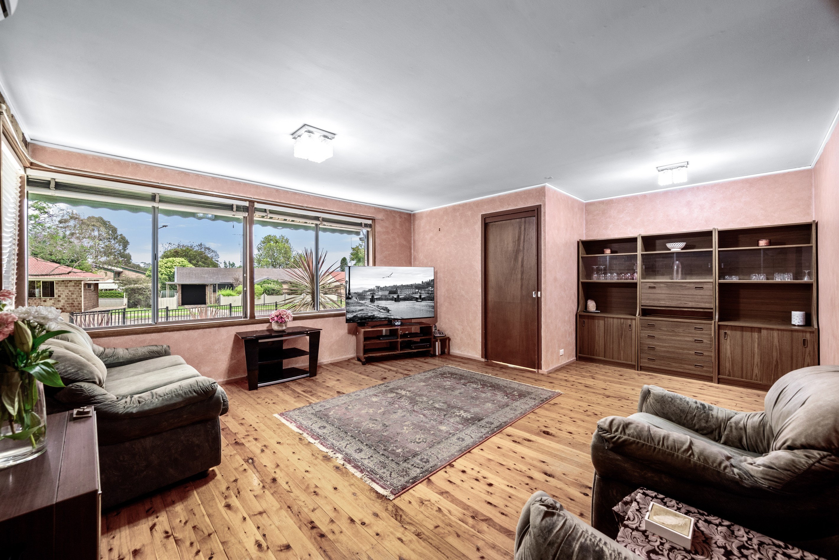 4 Jacaranda Avenue, Bradbury, NSW 2560
